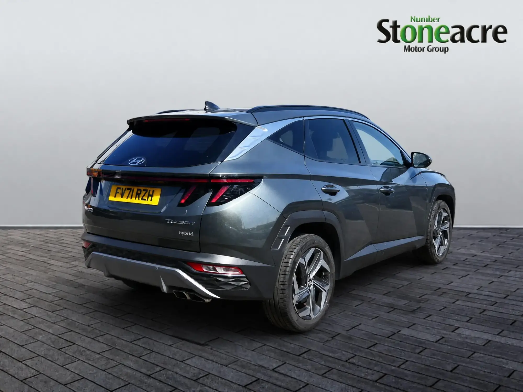 Hyundai TUCSON Hybrid Image 8