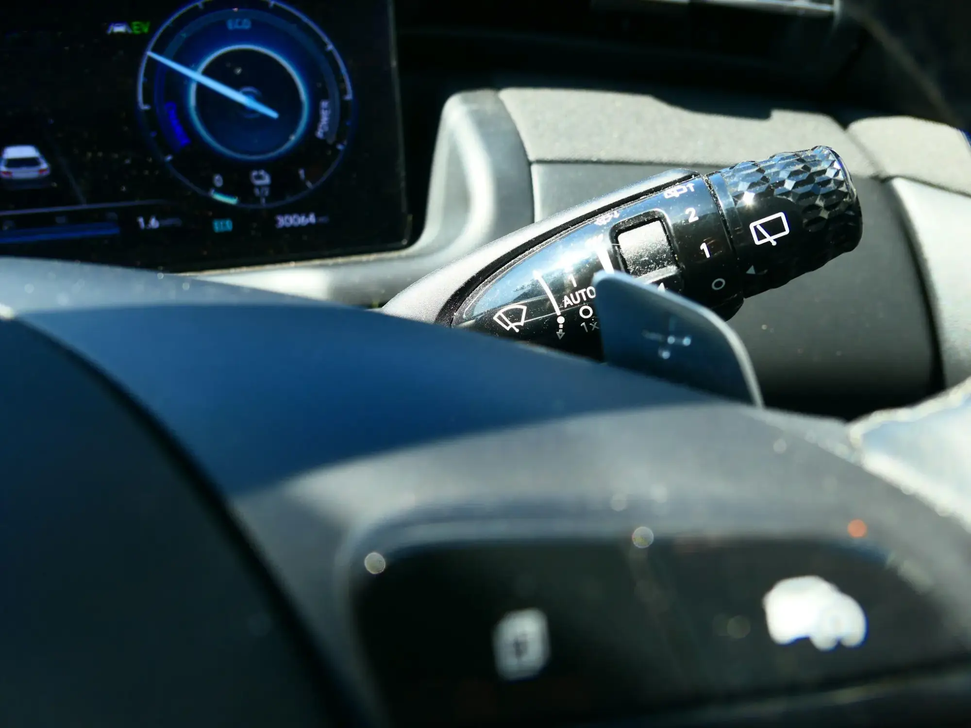 Hyundai TUCSON Hybrid Image 16
