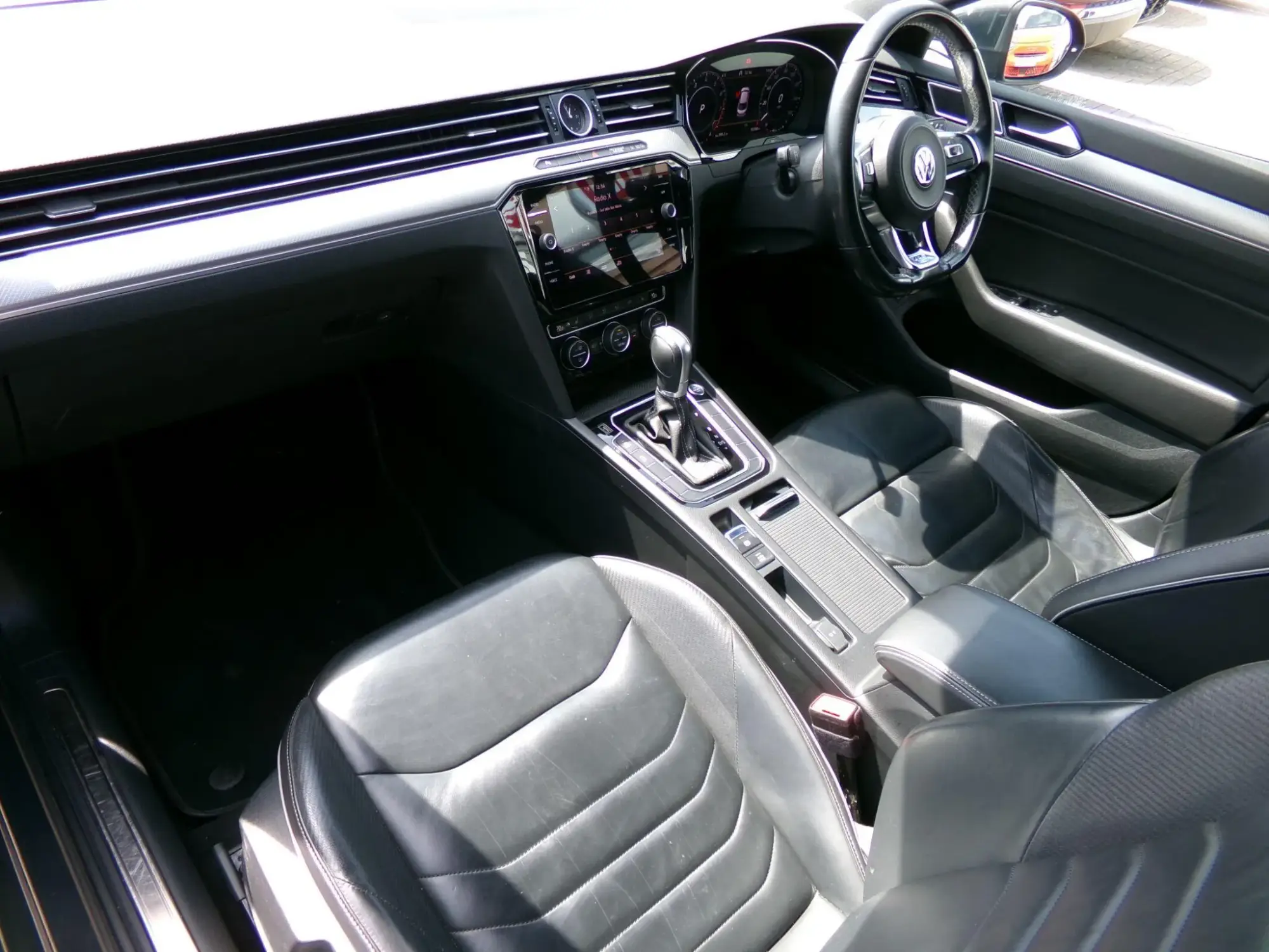Volkswagen Arteon Image 13 Volkswagen Arteon Image 13