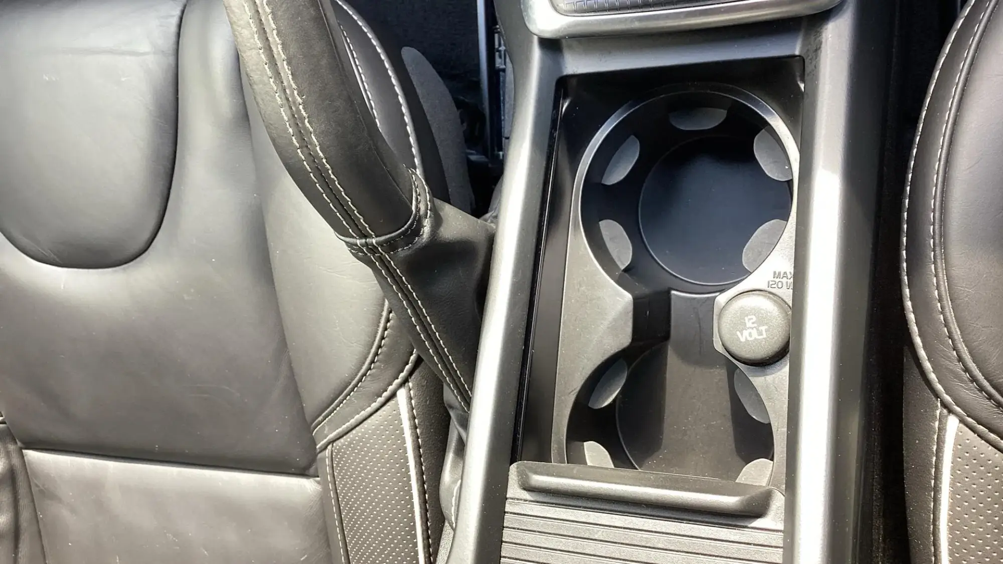 Volvo V40 Image 19 Volvo V40 Image 19