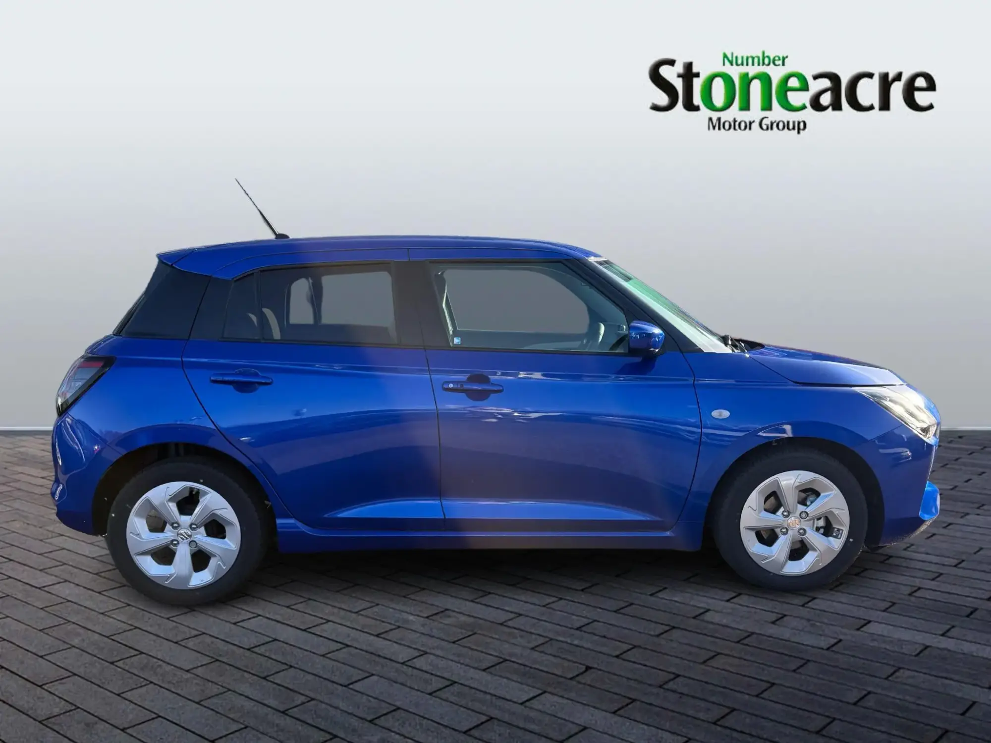 Suzuki Swift 1.2 MHEV Motion Euro 6 (s/s) 5dr AK26MKM Image 2 Suzuki Swift 1.2 MHEV Motion Euro 6 (s/s) 5dr AK26MKM Image 2