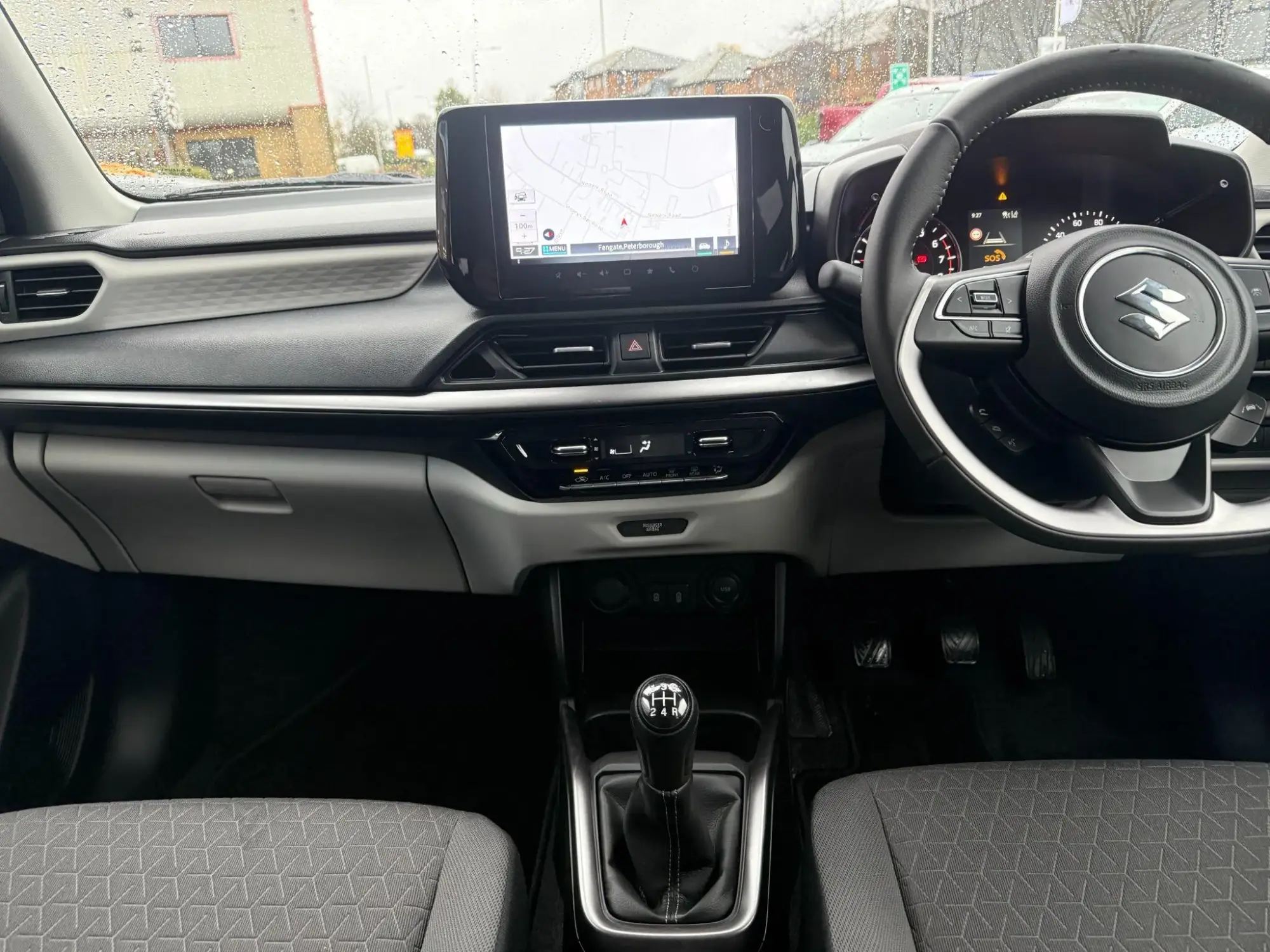 Suzuki Swift Image 10