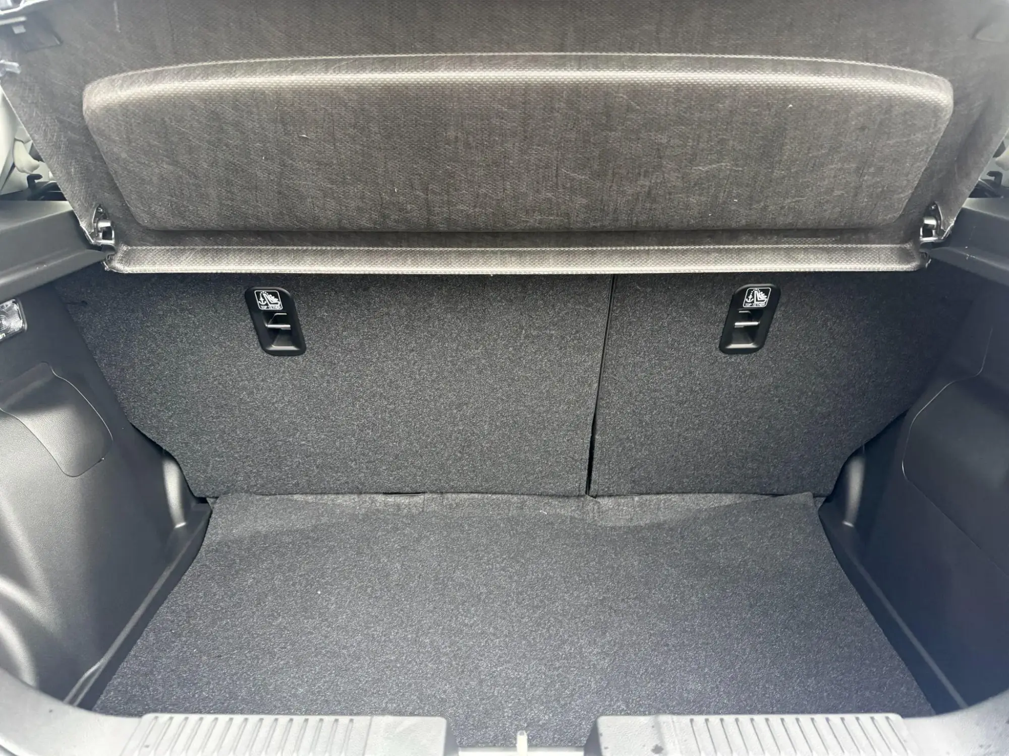 Suzuki Swift Image 28