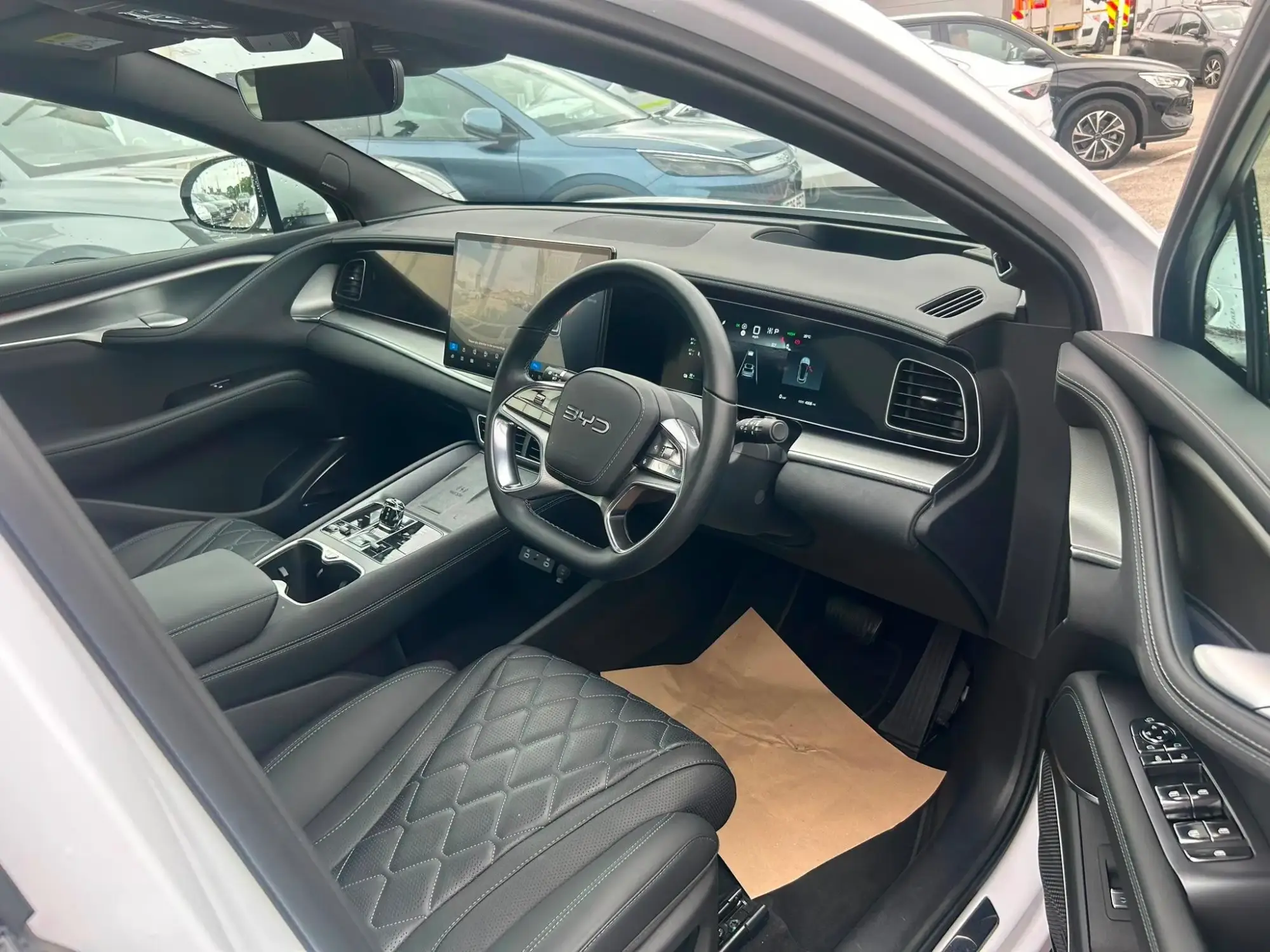 BYD SEALION 7 Image 22