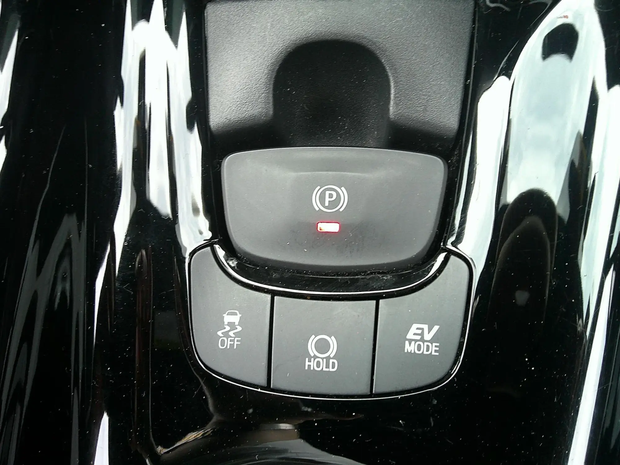 Toyota C-HR Self-Charging Hybrid Image 22