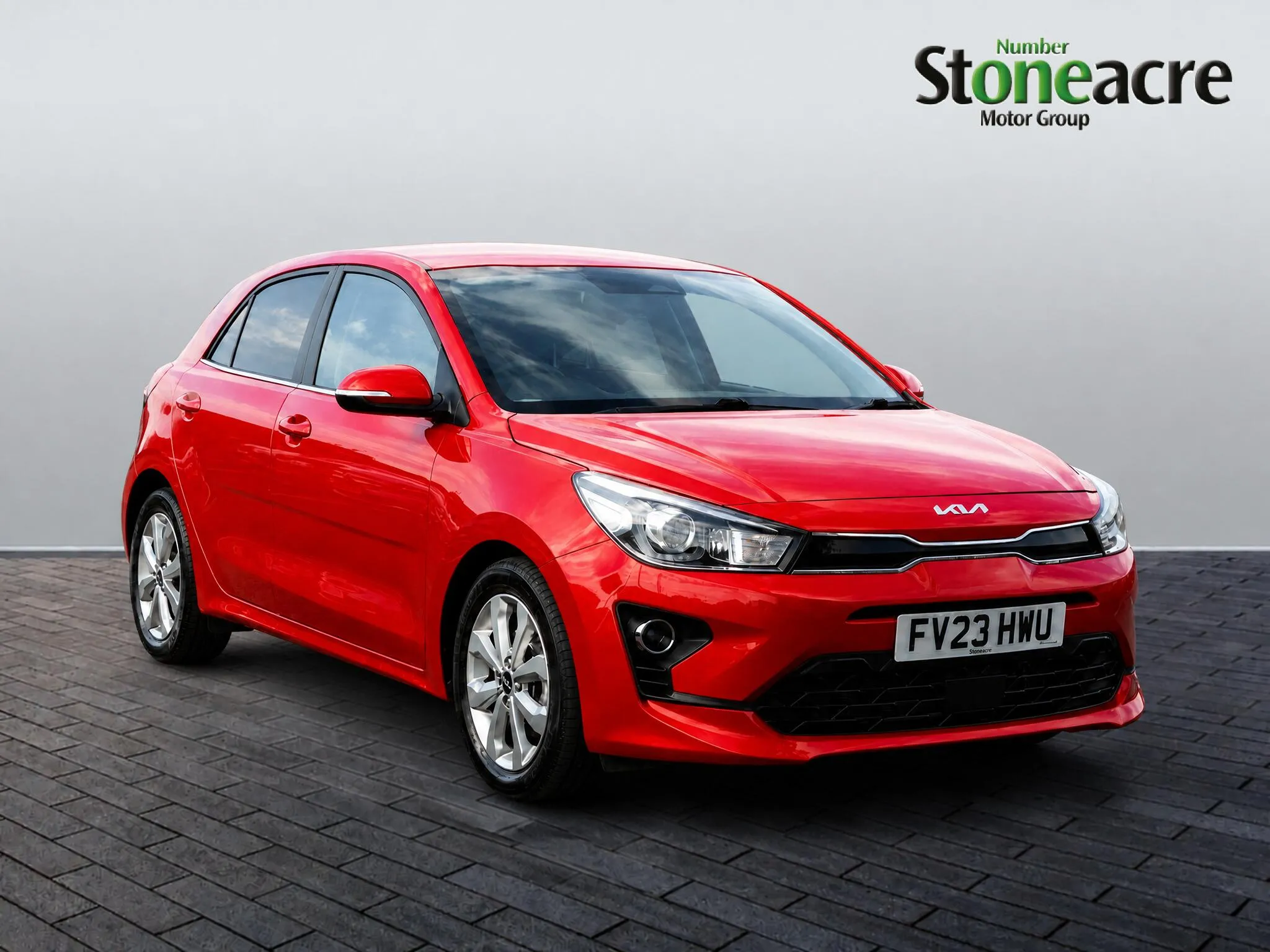 Kia Rio listing photo