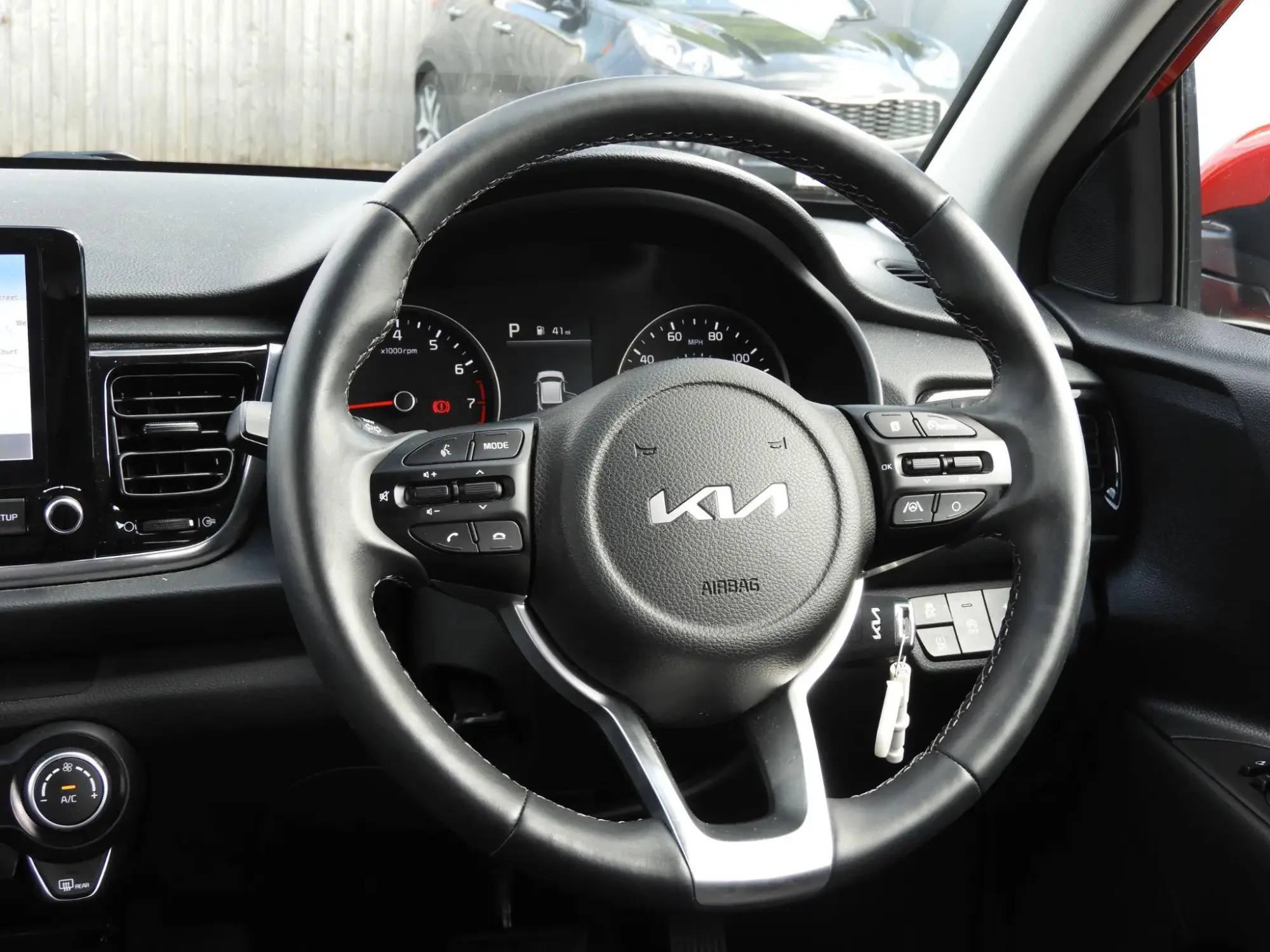 Kia Rio Image 35