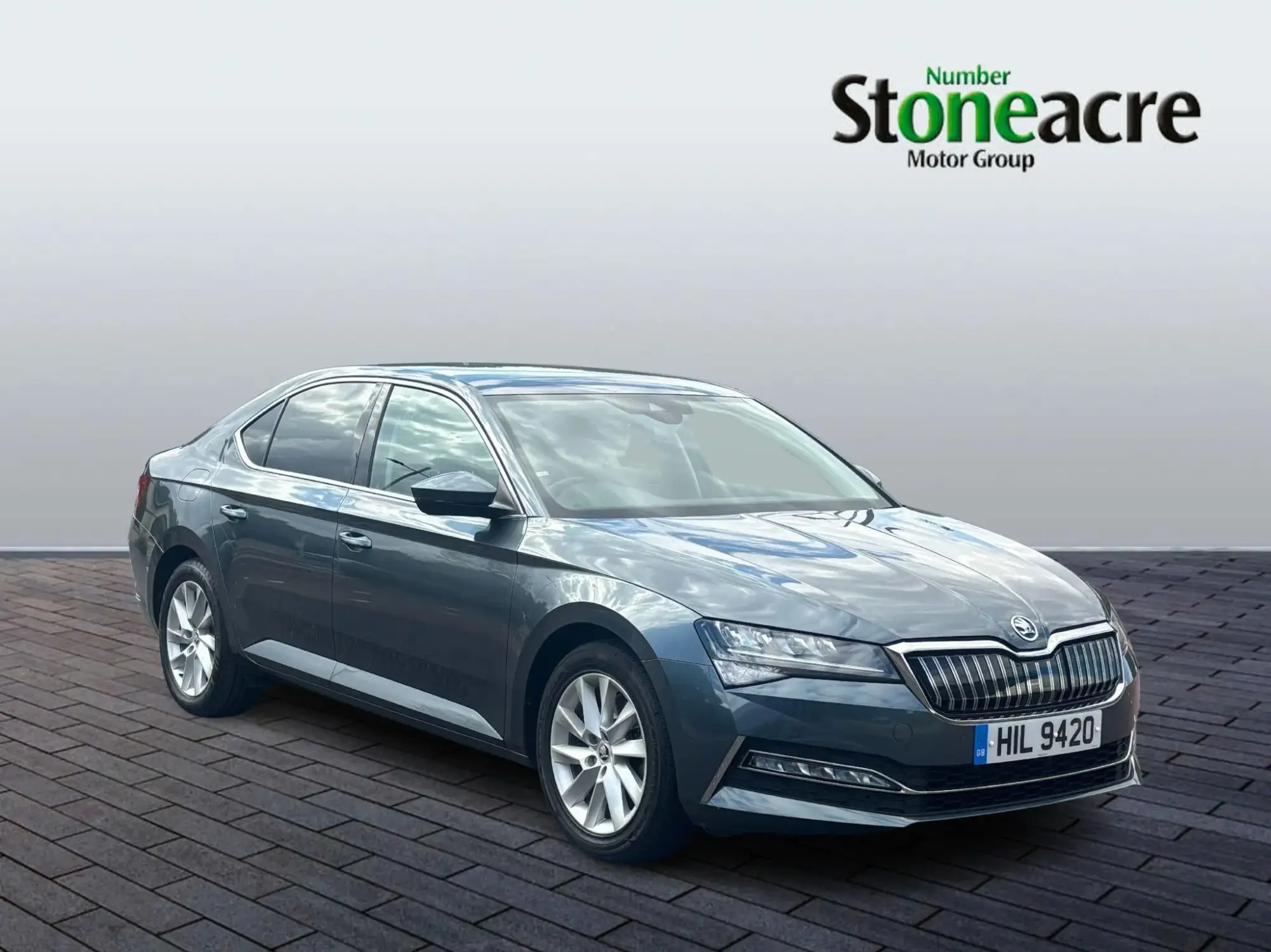 Skoda Superb 1.4 TSI iV 13kWh SE Technology DSG Euro 6 (s/s) 5dr KS69YOV Image 1