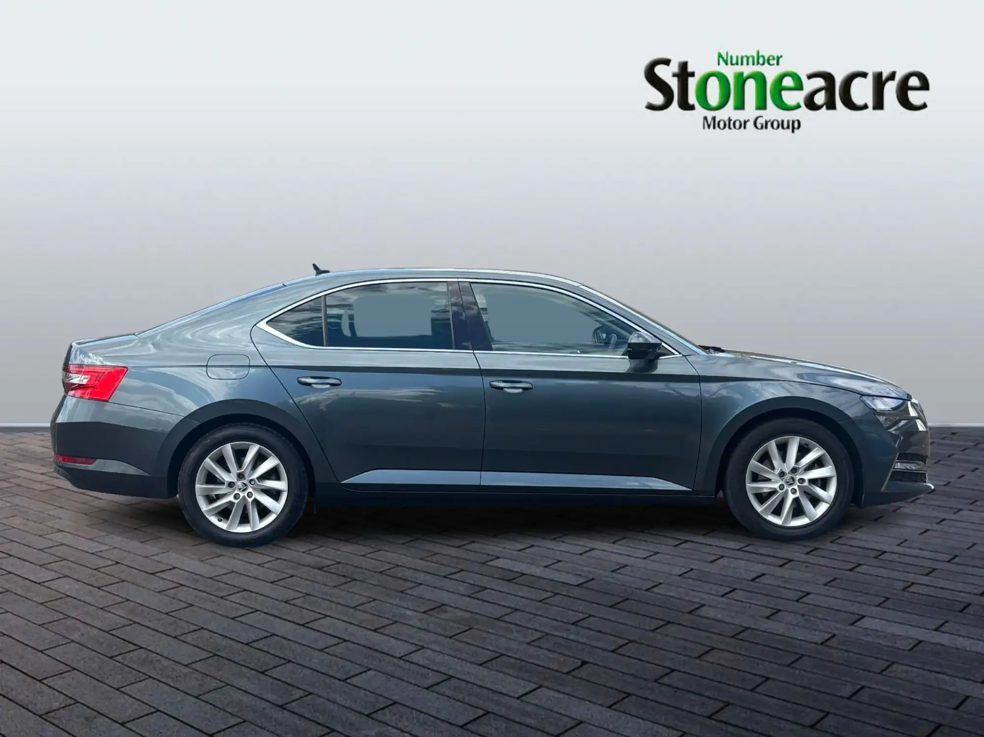 Skoda Superb Image 7