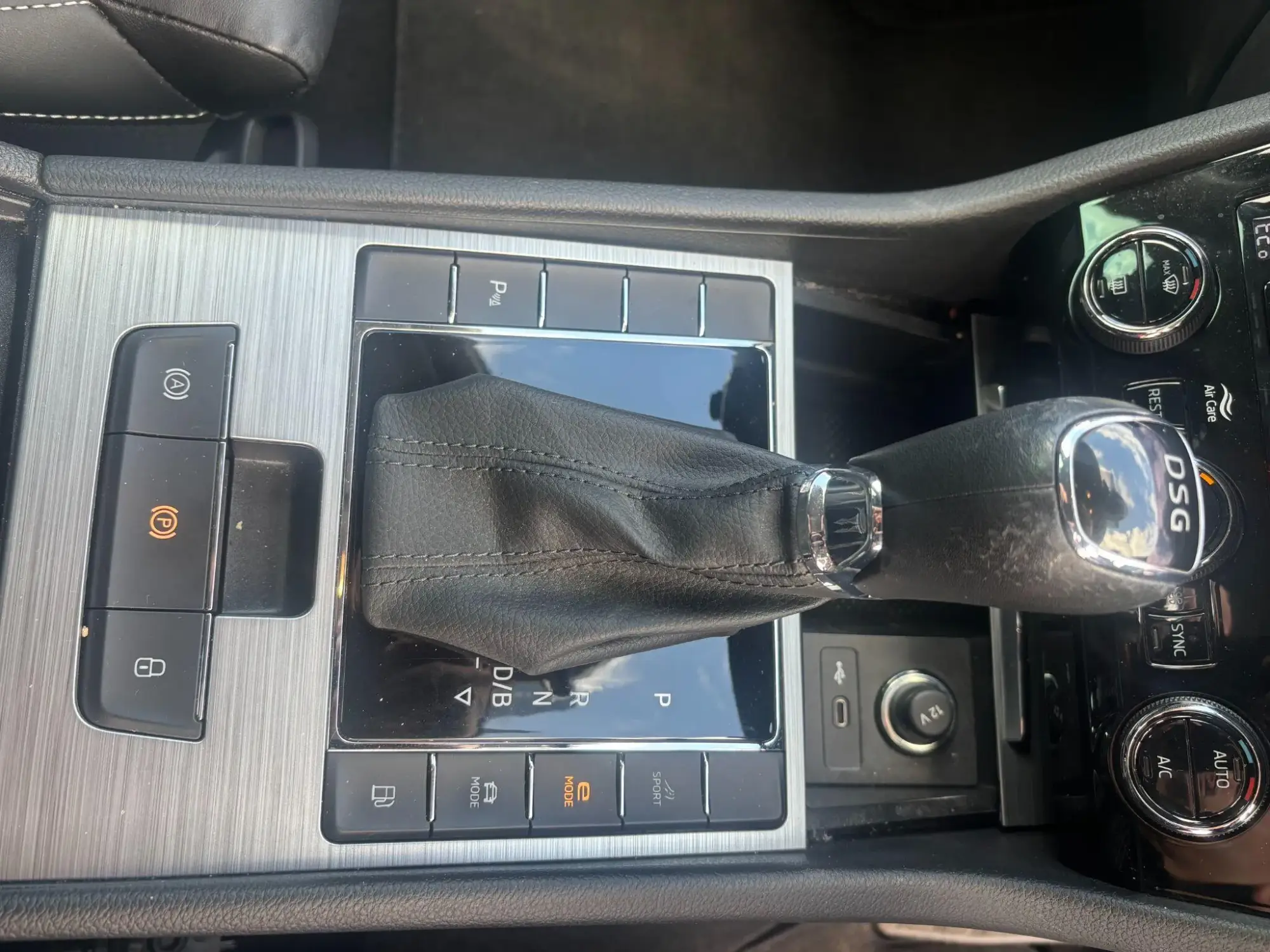 Skoda Superb Image 19