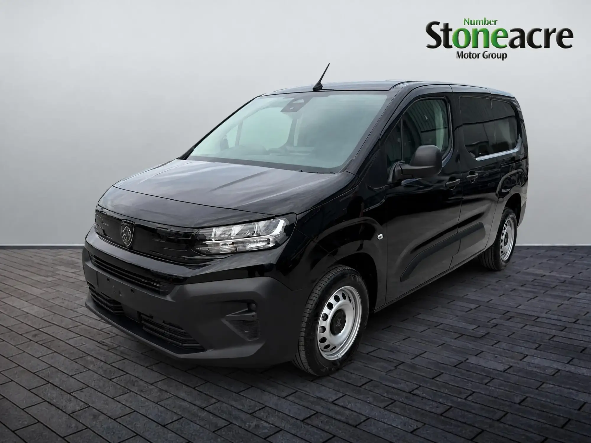 Peugeot Partner 1.5 Professional Plus Auto XL Euro 6 (s/s) 6dr Image 3 Peugeot Partner 1.5 Professional Plus Auto XL Euro 6 (s/s) 6dr Image 3