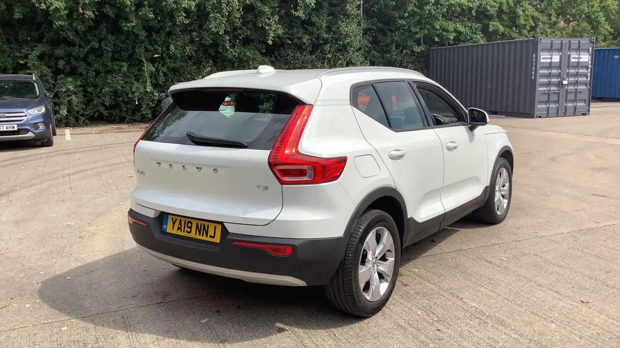 Volvo XC40 Image 16