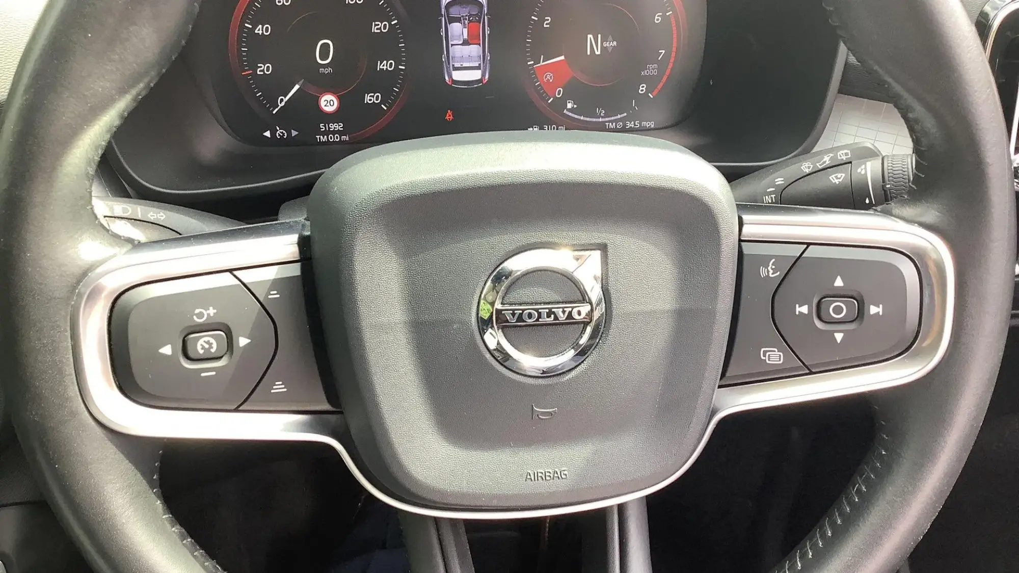 Volvo XC40 Image 24