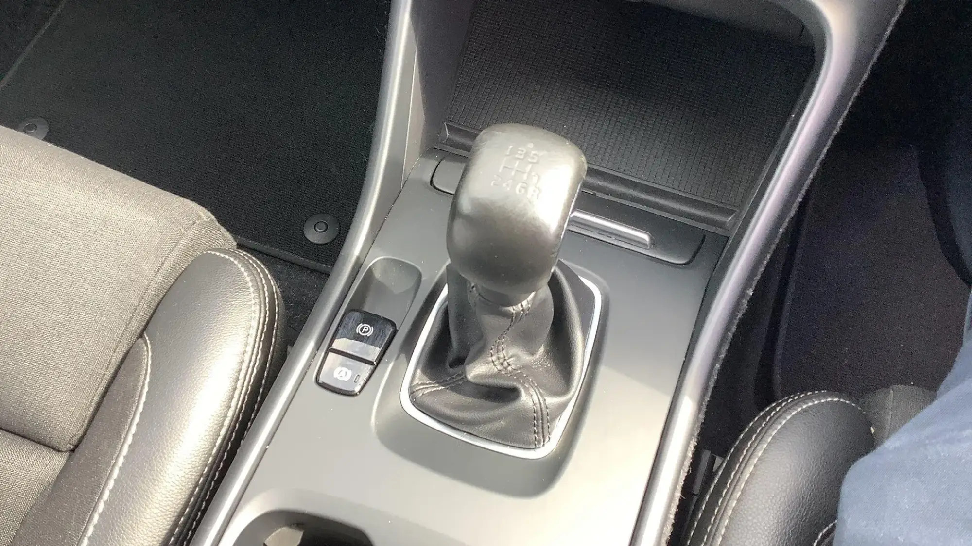 Volvo XC40 Image 28