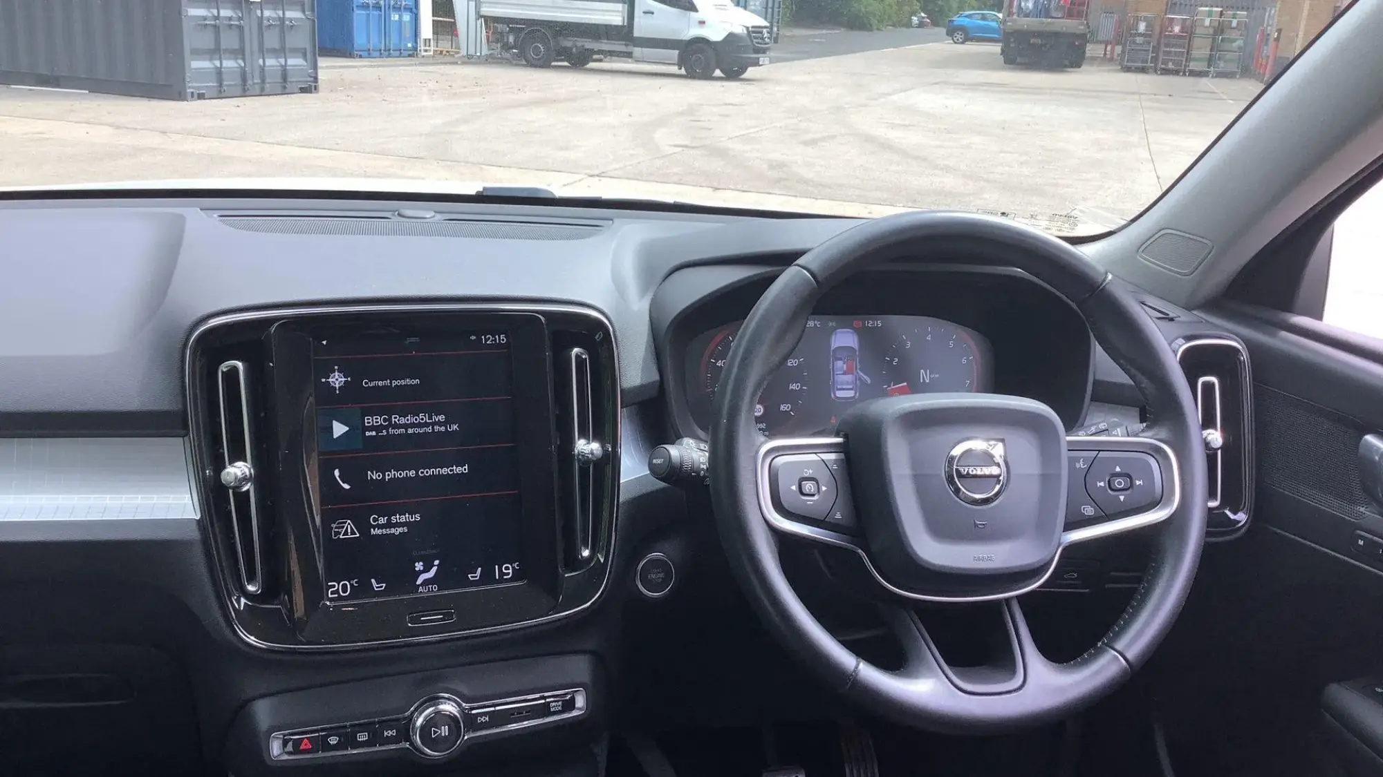 Volvo XC40 Image 38