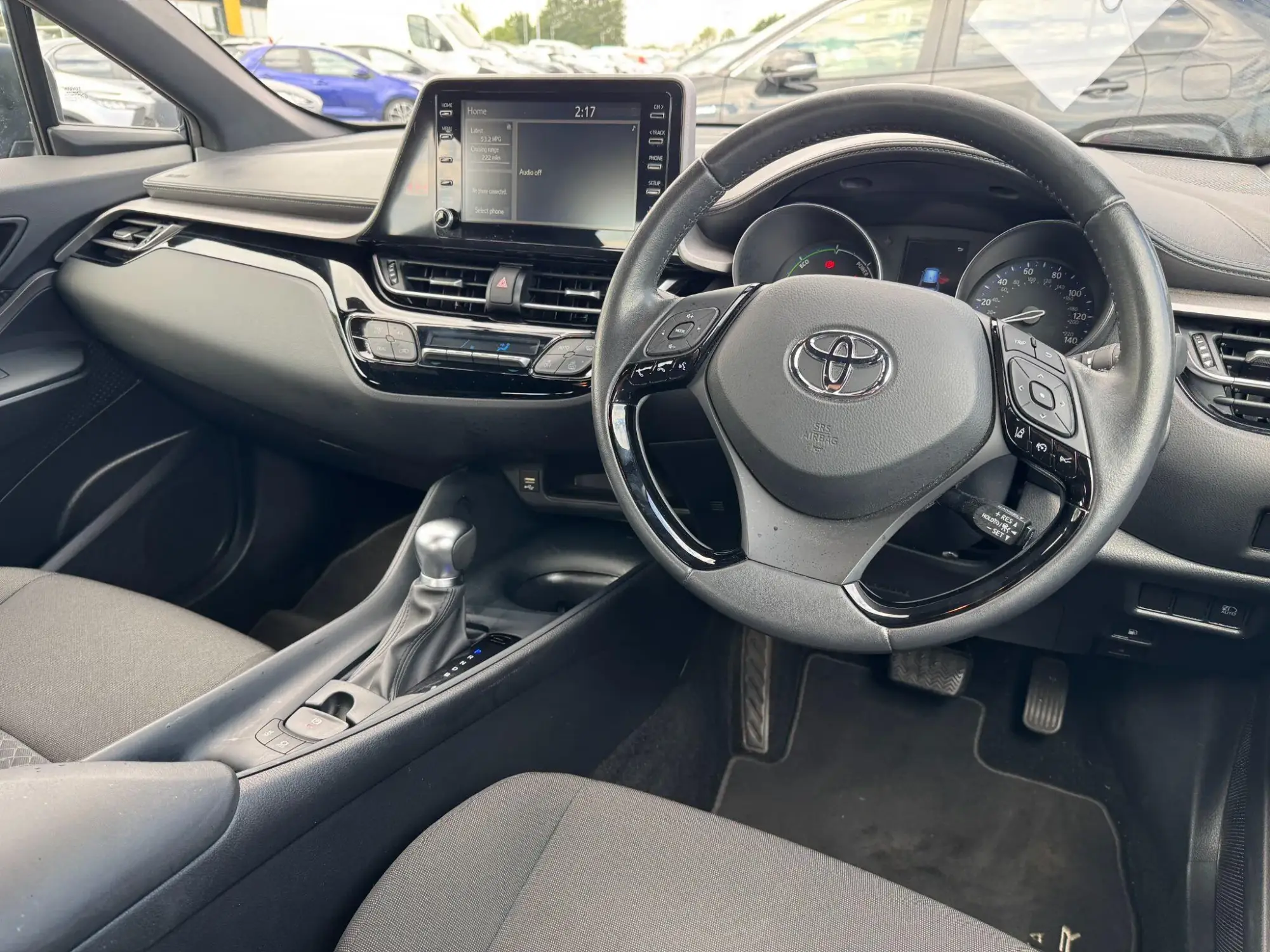 Toyota C-HR Self-Charging Hybrid Image 15 Toyota C-HR Self-Charging Hybrid Image 15