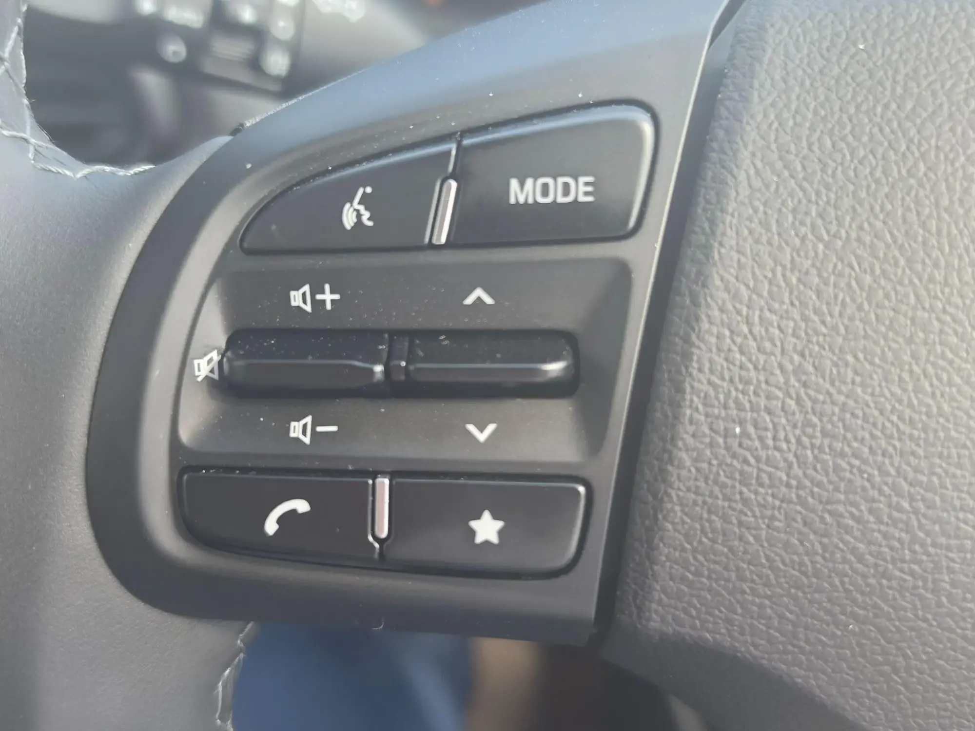 Hyundai i10 Image 14