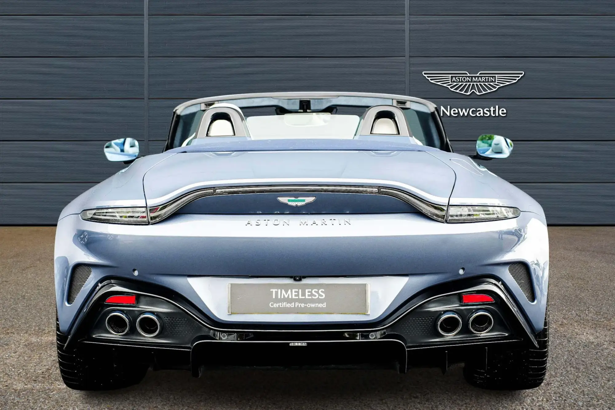 Aston Martin Vantage Roadster Image 7 Aston Martin Vantage Roadster Image 7
