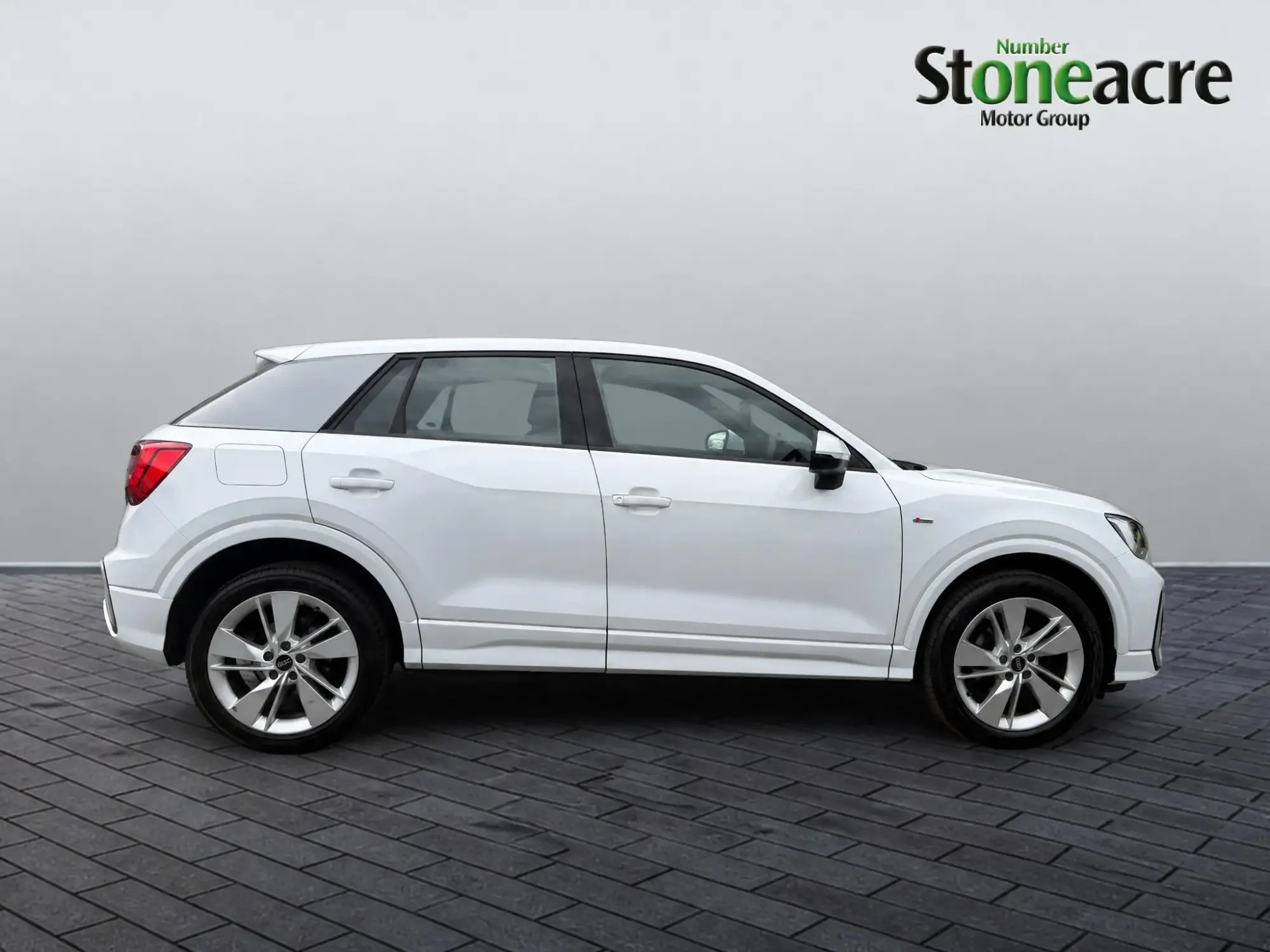 Audi Q2 1.5 TFSI CoD 35 S line Euro 6 (s/s) 5dr CP23DZC Image 2