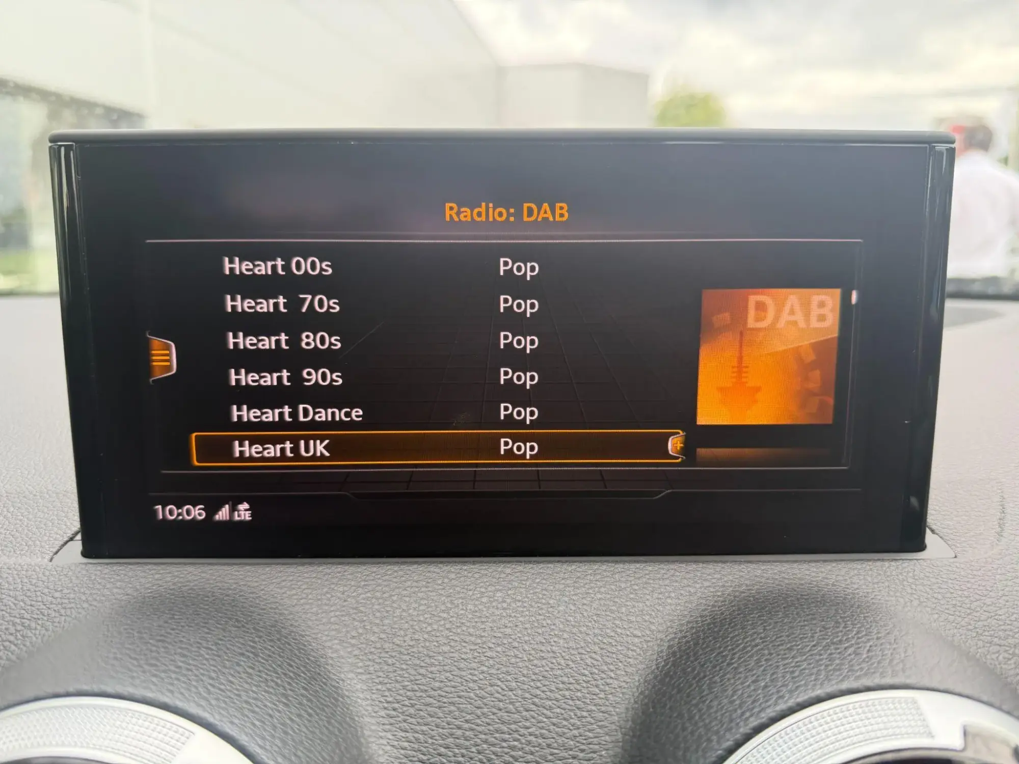 Audi Q2 Image 16