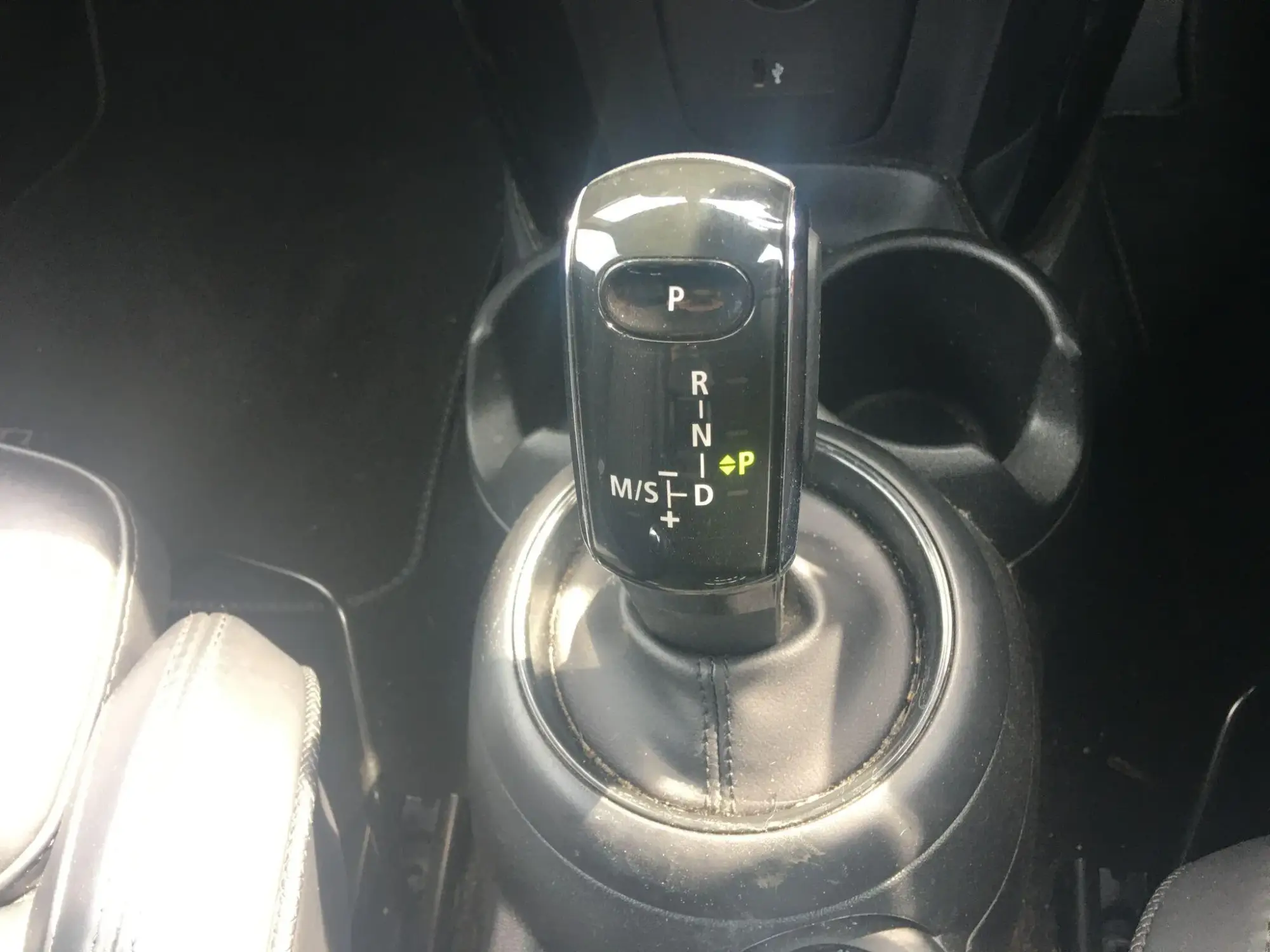 MINI Hatch Image 17