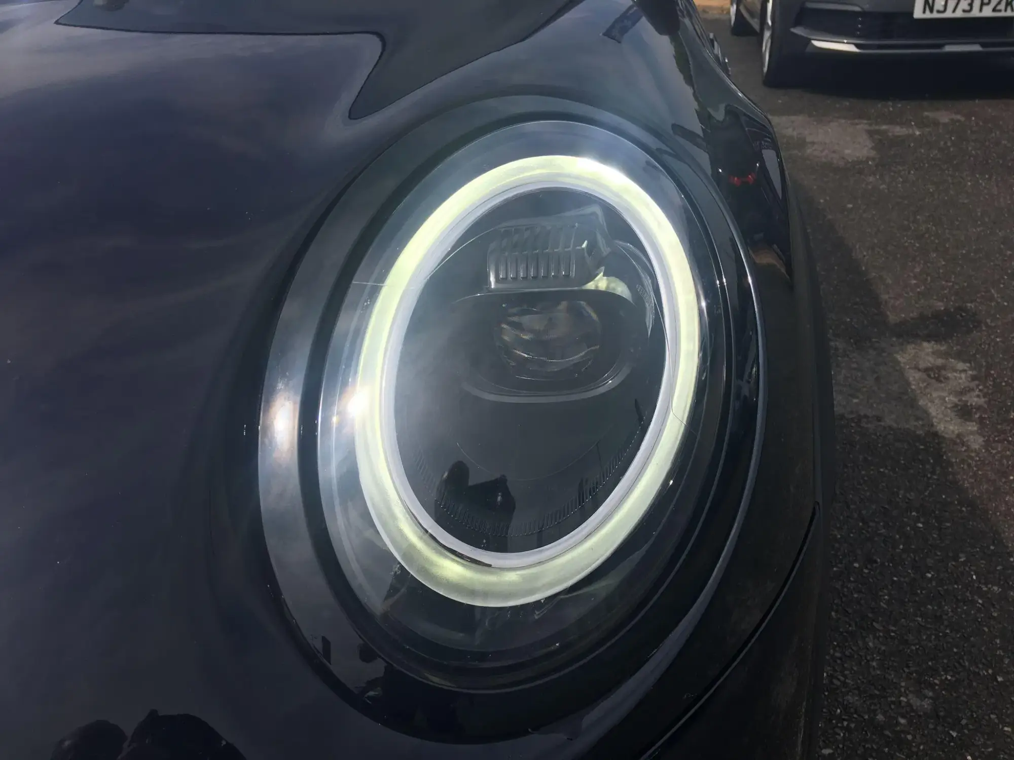 MINI Hatch Image 24
