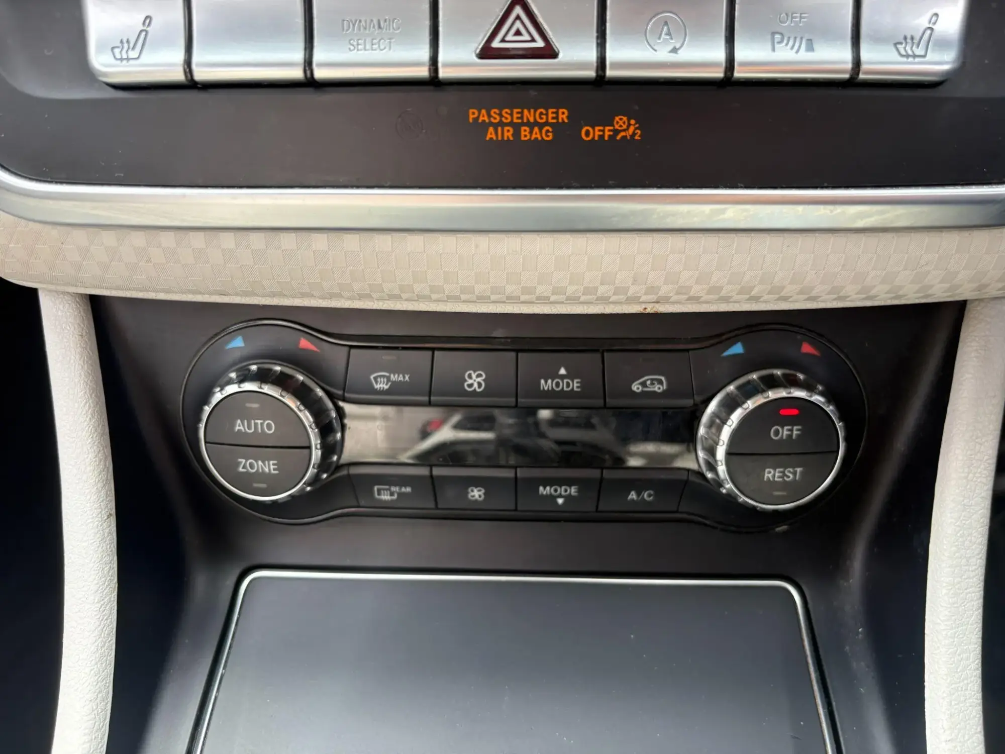 Mercedes-Benz A-Class Image 24 Mercedes-Benz A-Class Image 24