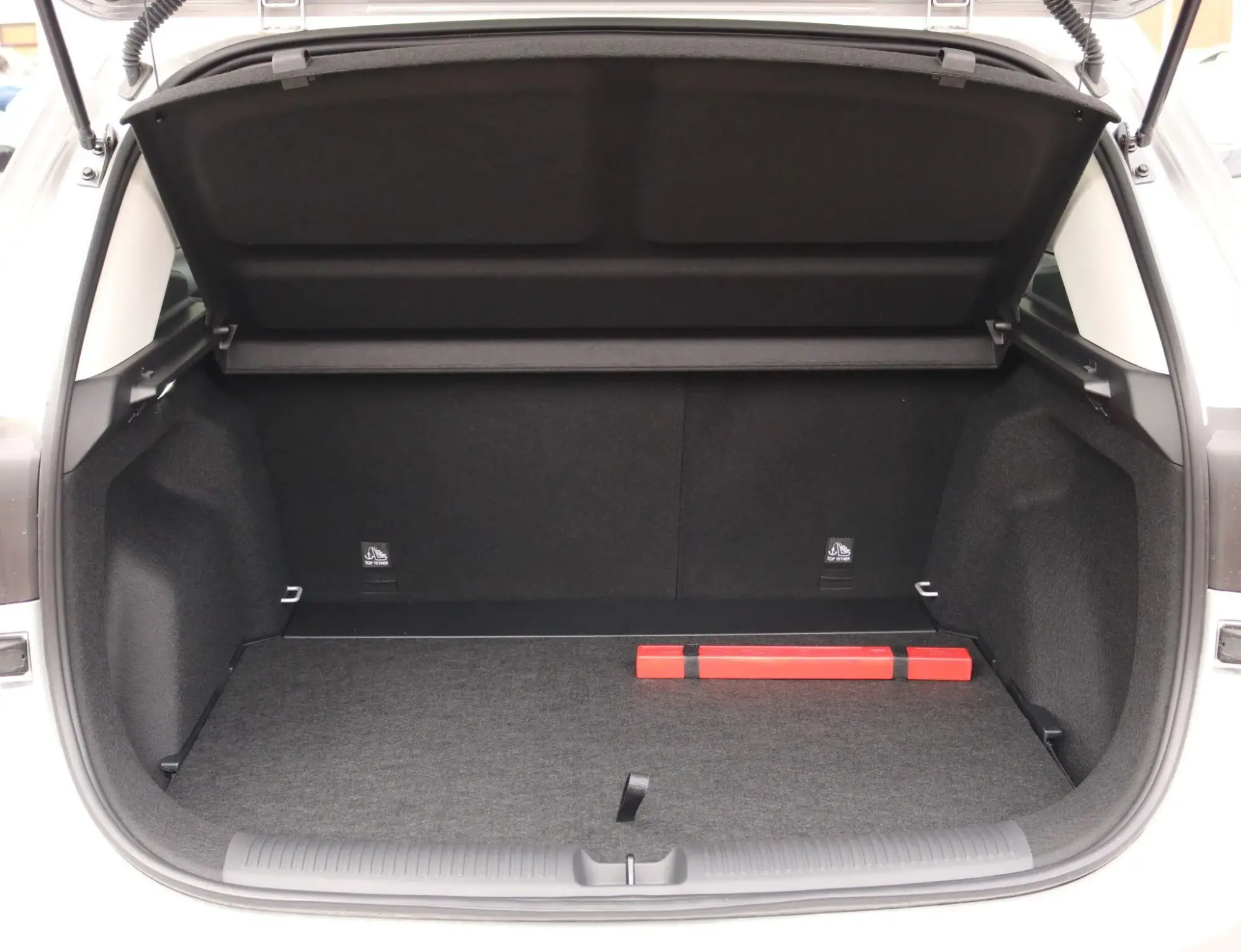 MG ZS Image 12