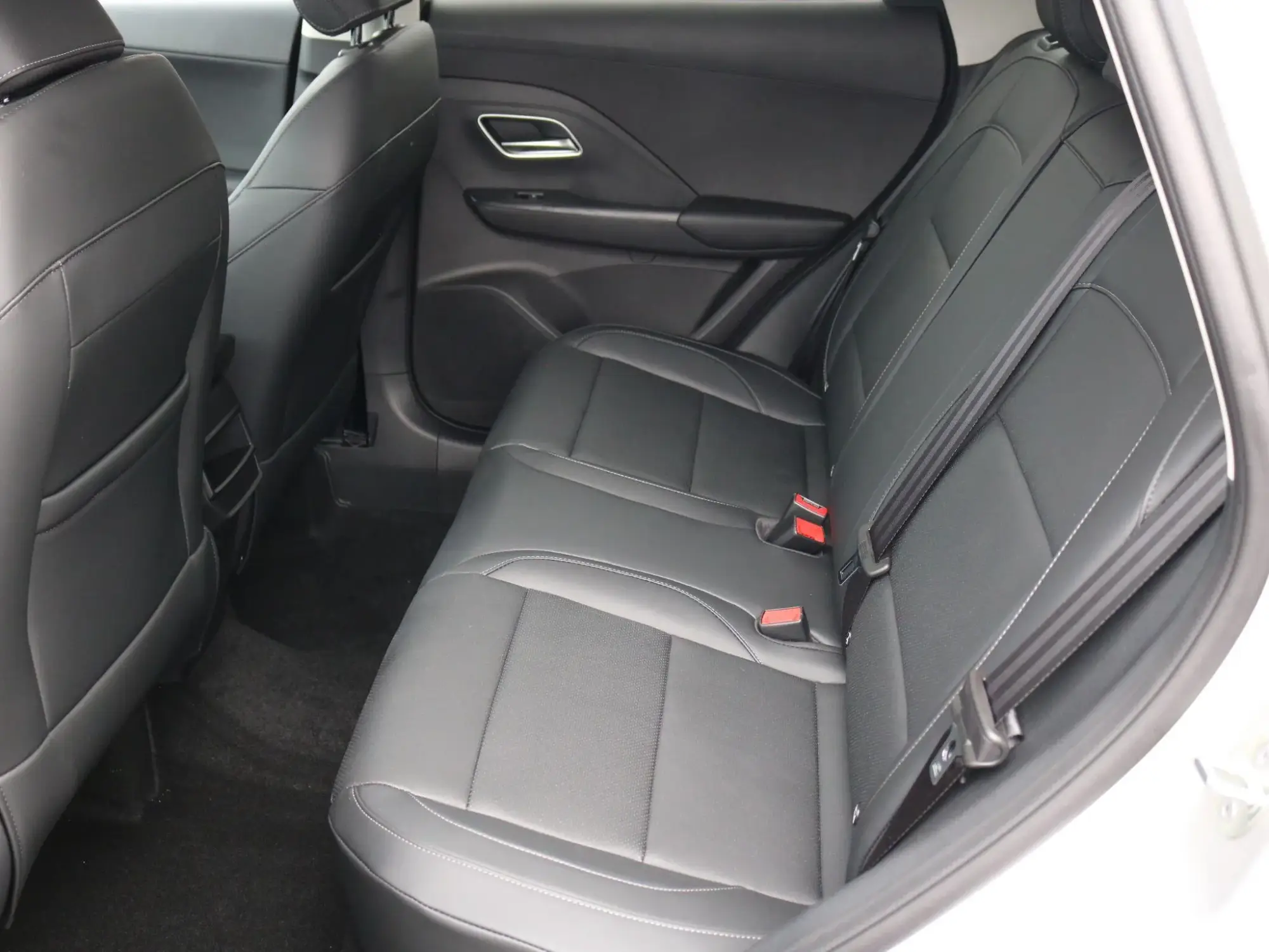 MG ZS Image 23
