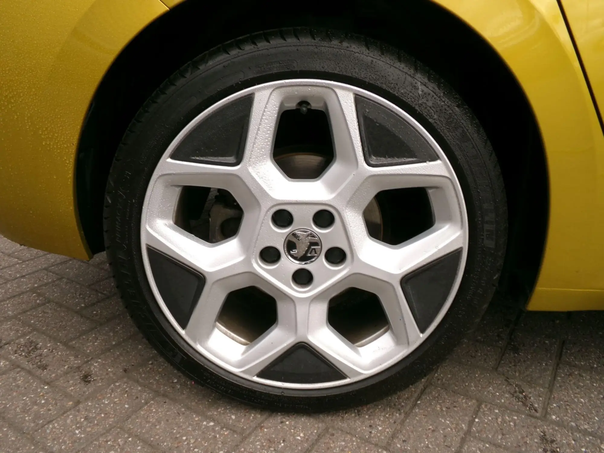 Vauxhall Astra Image 10 Vauxhall Astra Image 10