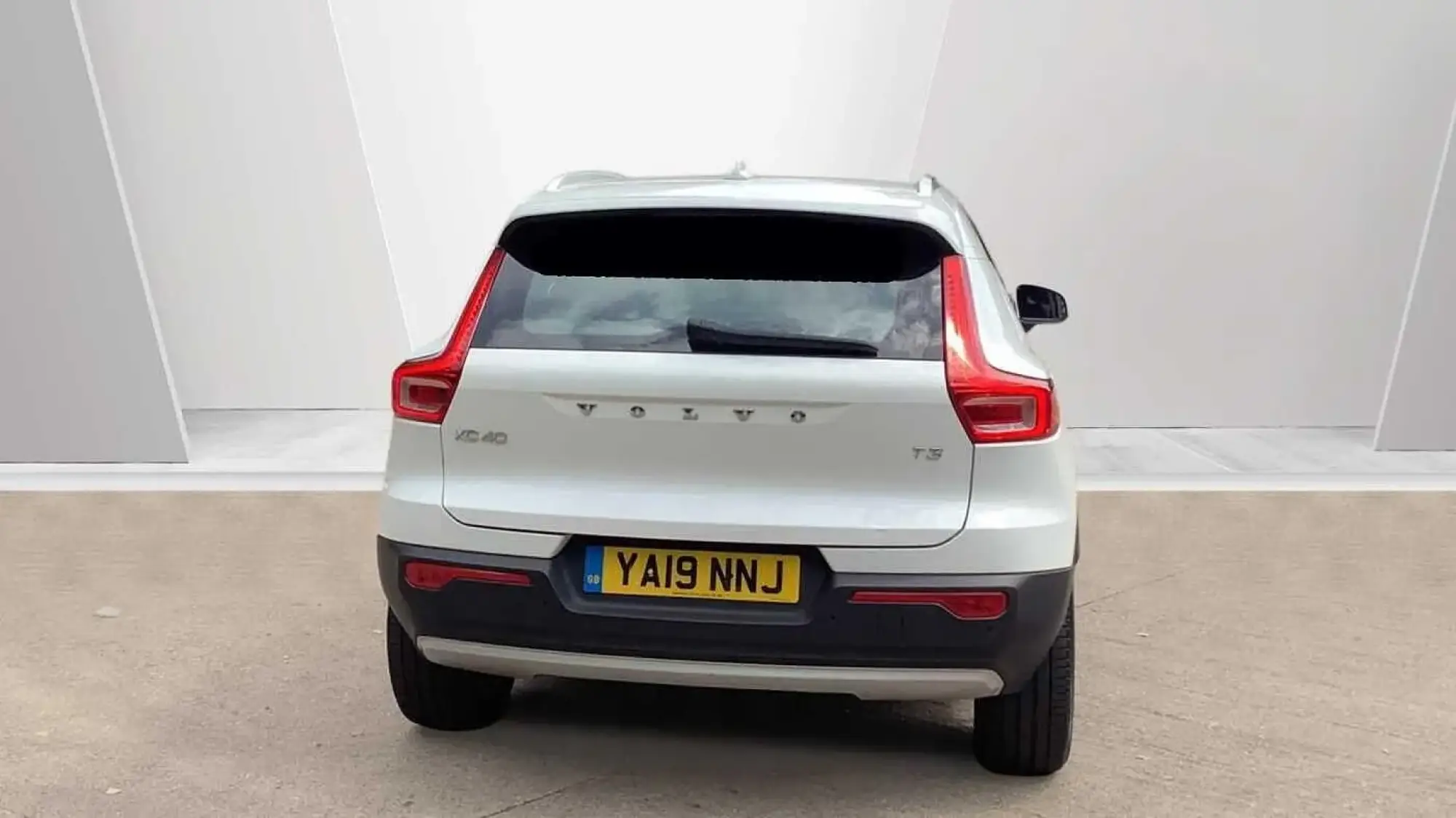 Volvo XC40 Image 7