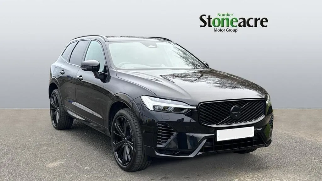 Volvo XC60 listing photo