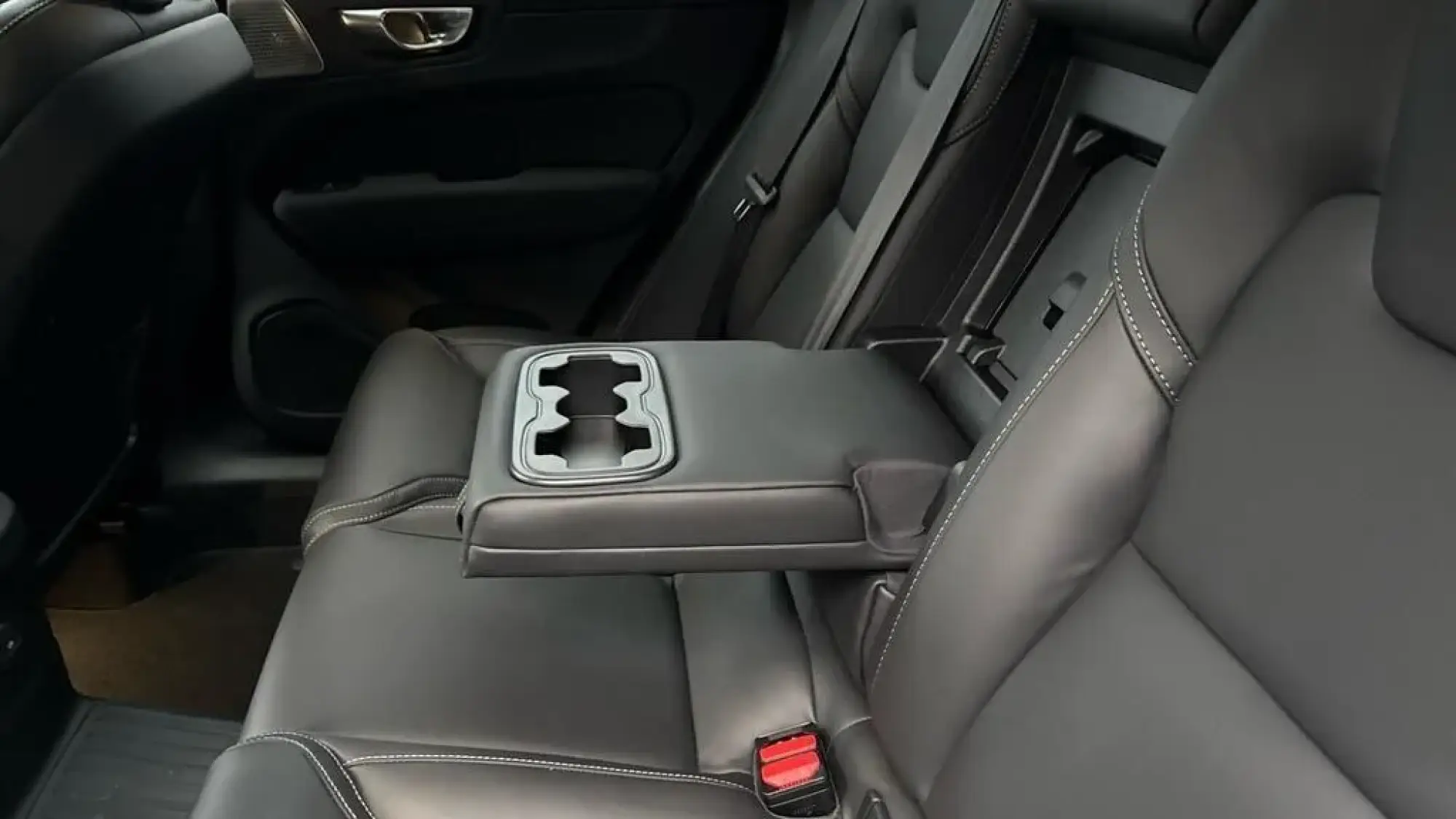 Volvo XC60 Image 31