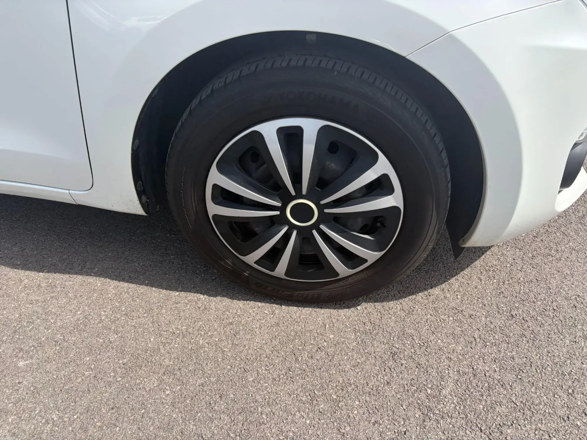 Suzuki Swift Image 9