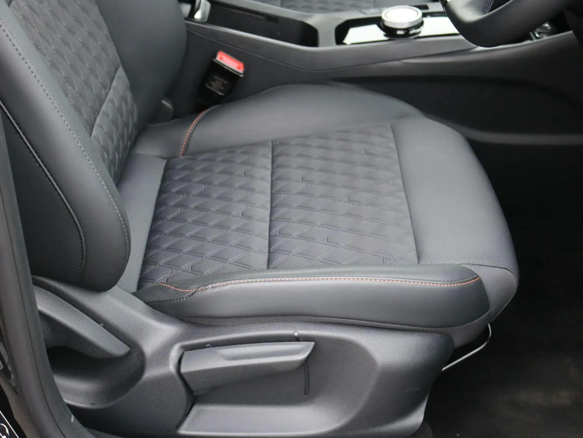 MG3 Hybrid+ Image 26 MG3 Hybrid+ Image 26