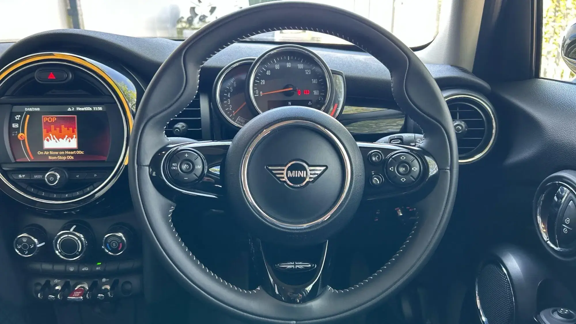 MINI Hatch Image 12 MINI Hatch Image 12