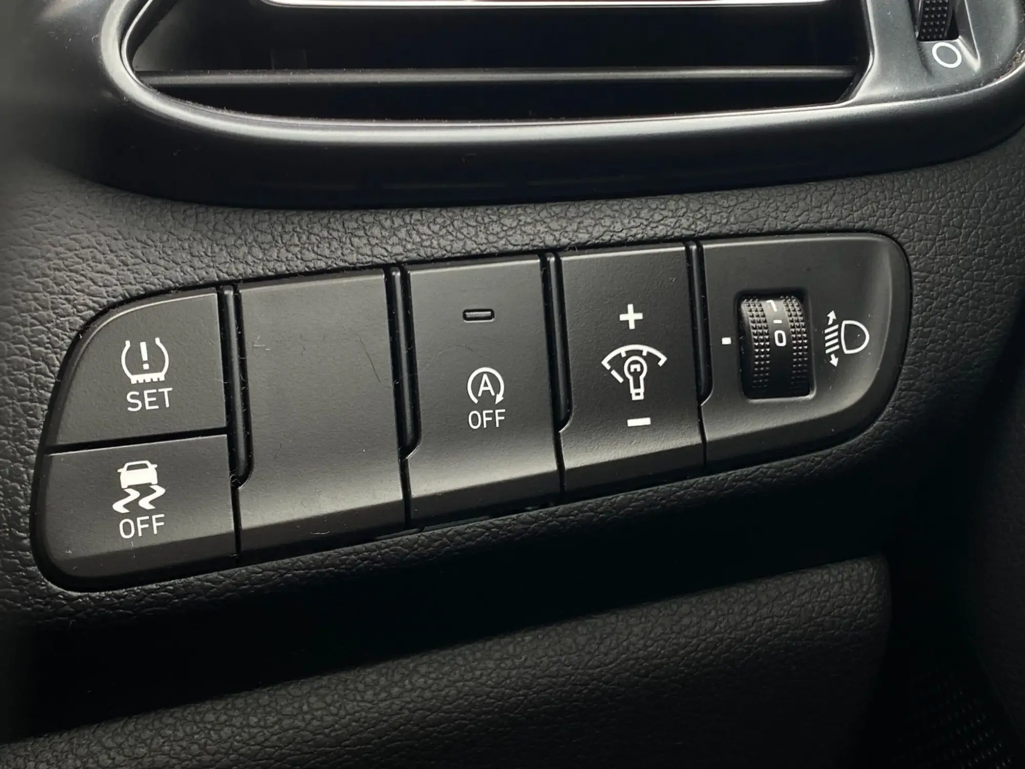 Hyundai i30 Image 18