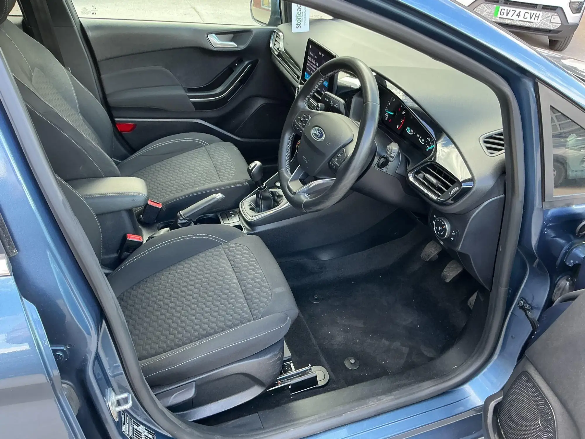 Ford Fiesta Image 11