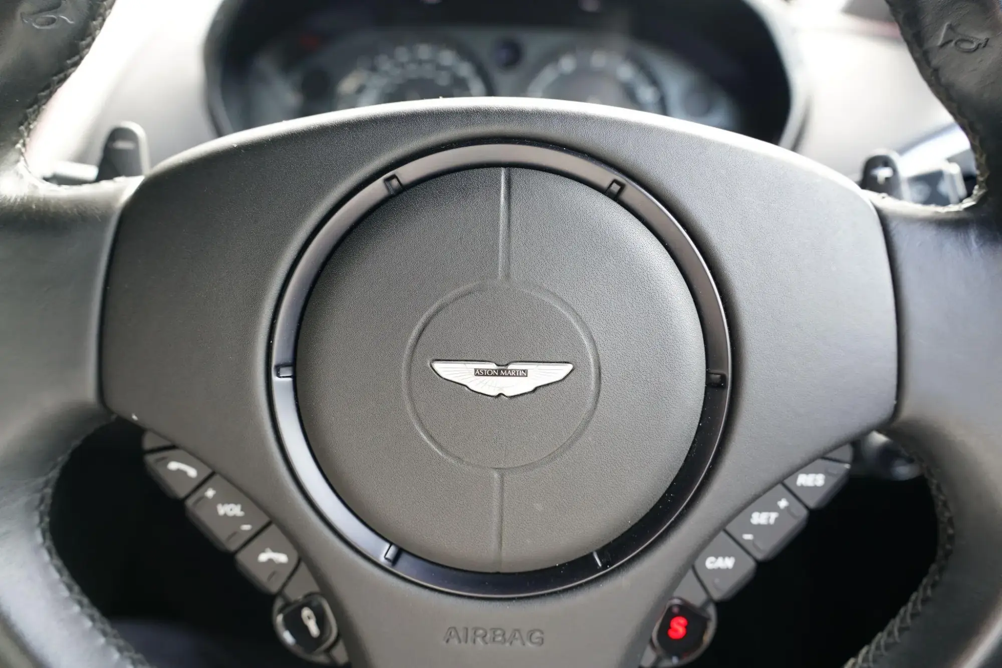 Aston Martin Vanquish Image 26 Aston Martin Vanquish Image 26