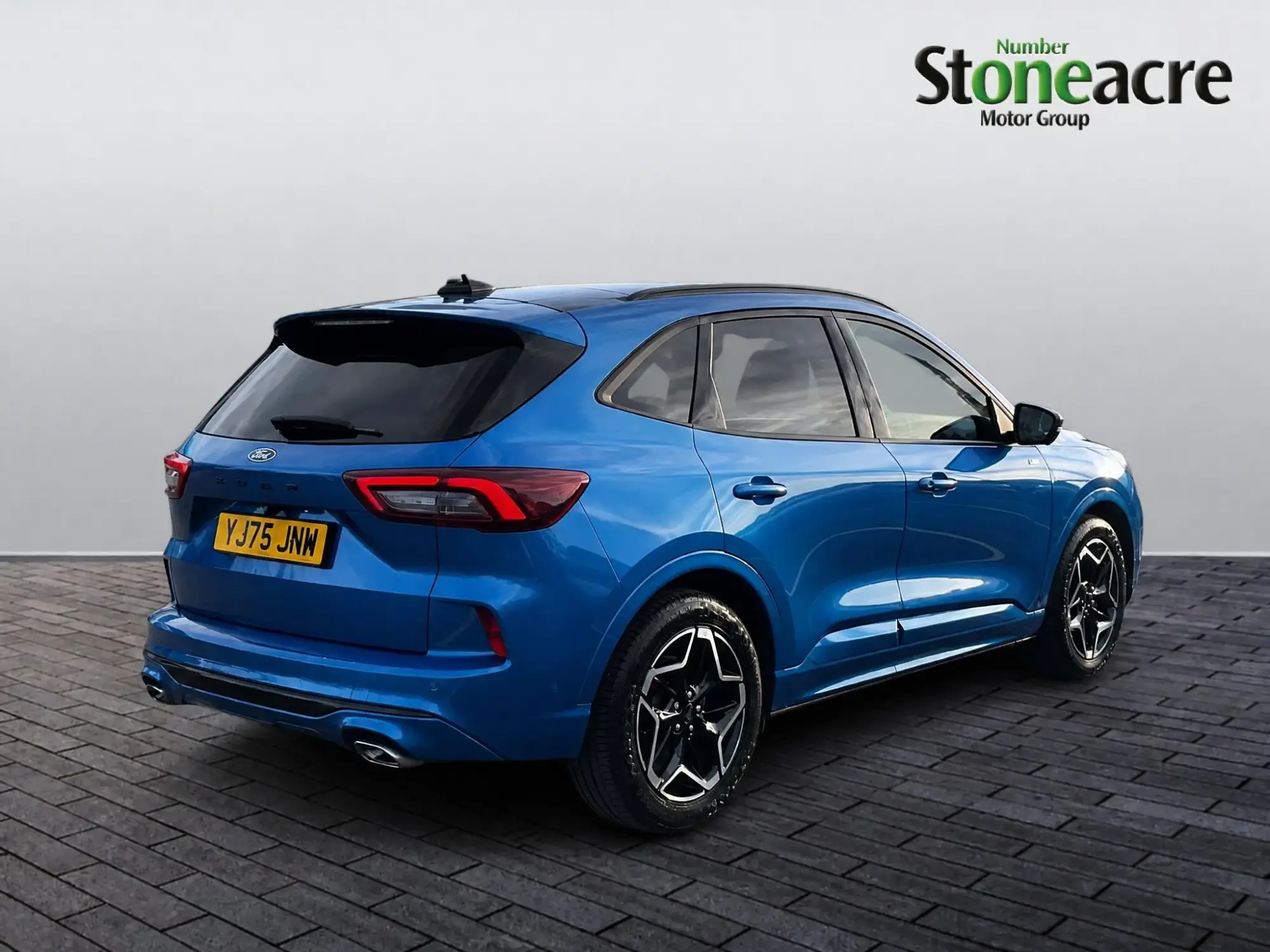 Ford Kuga 1.5T EcoBoost ST-Line X Euro 6 (s/s) 5dr YJ75JNM Image 3