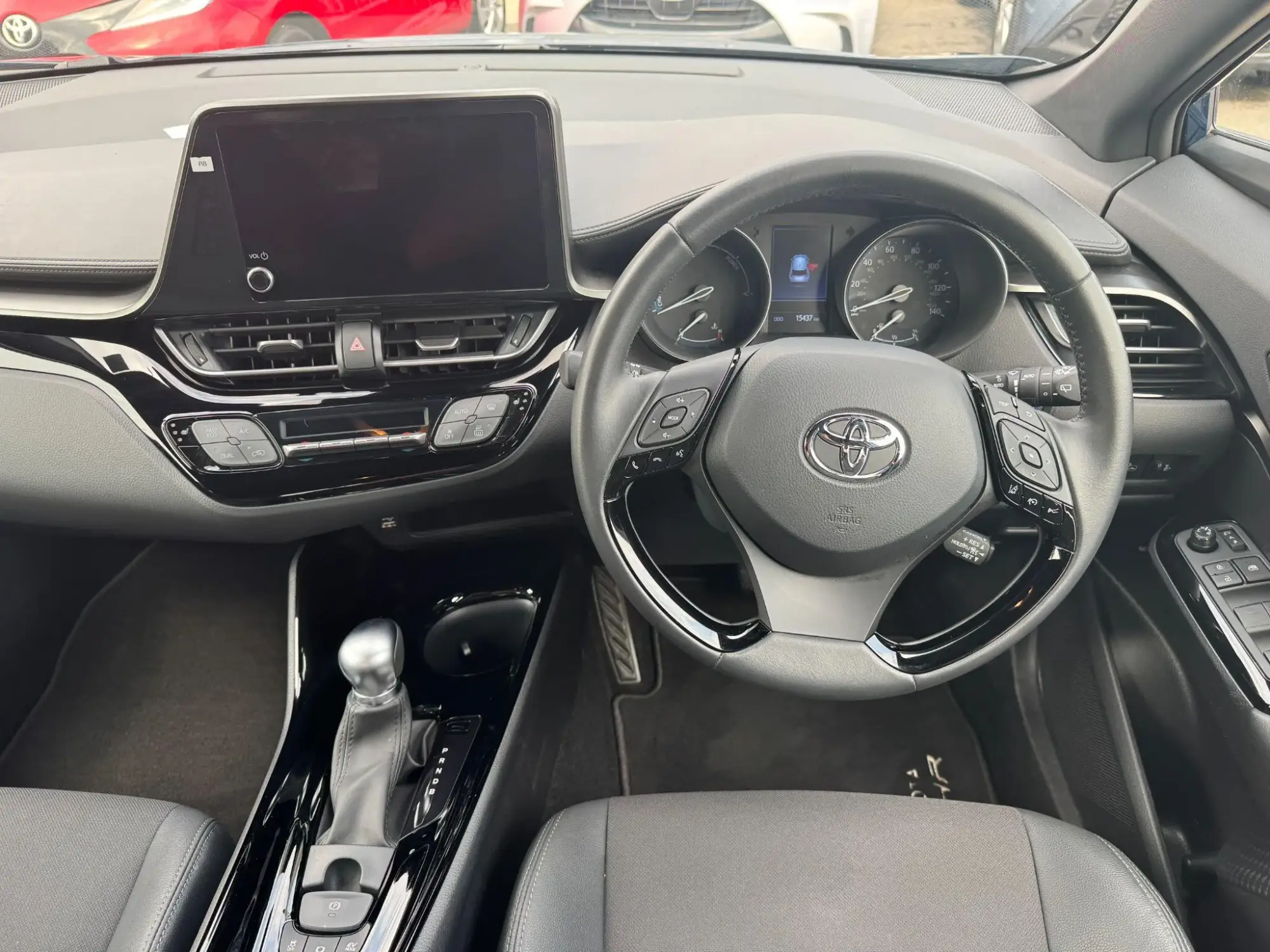 Toyota C-HR Self-Charging Hybrid Image 15 Toyota C-HR Self-Charging Hybrid Image 15