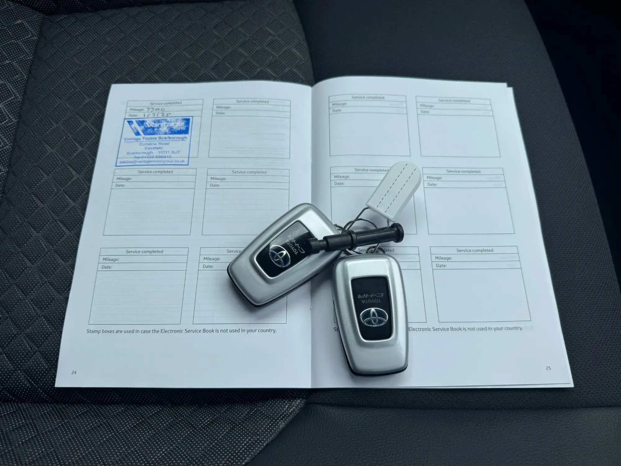 Toyota C-HR Self-Charging Hybrid Image 19 Toyota C-HR Self-Charging Hybrid Image 19