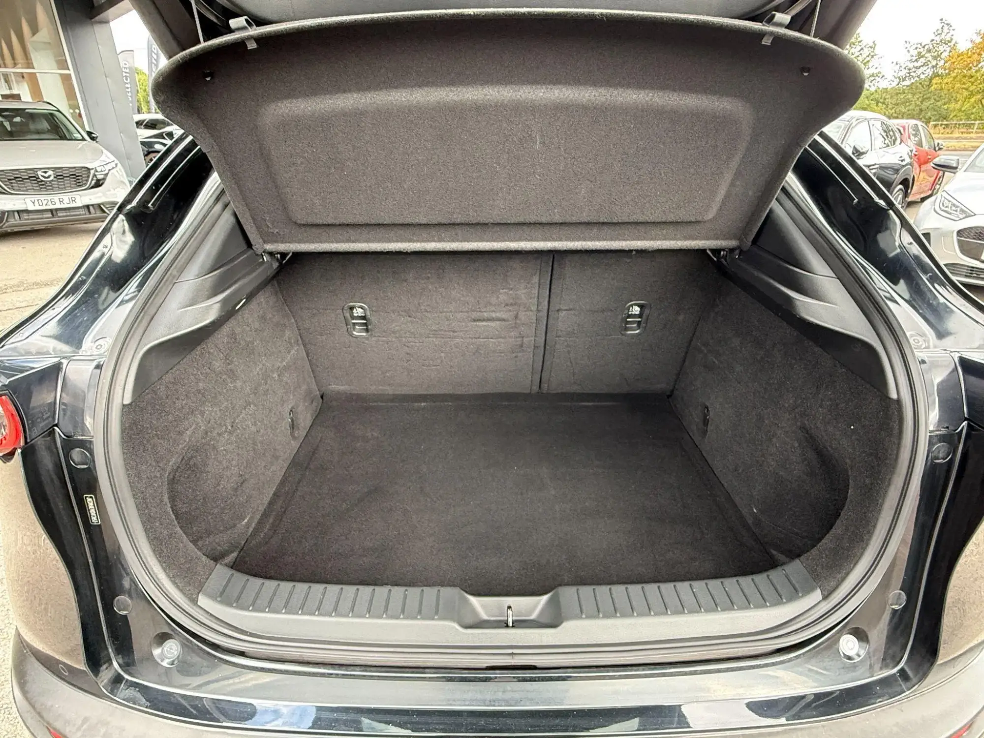 Mazda CX-30 Image 8