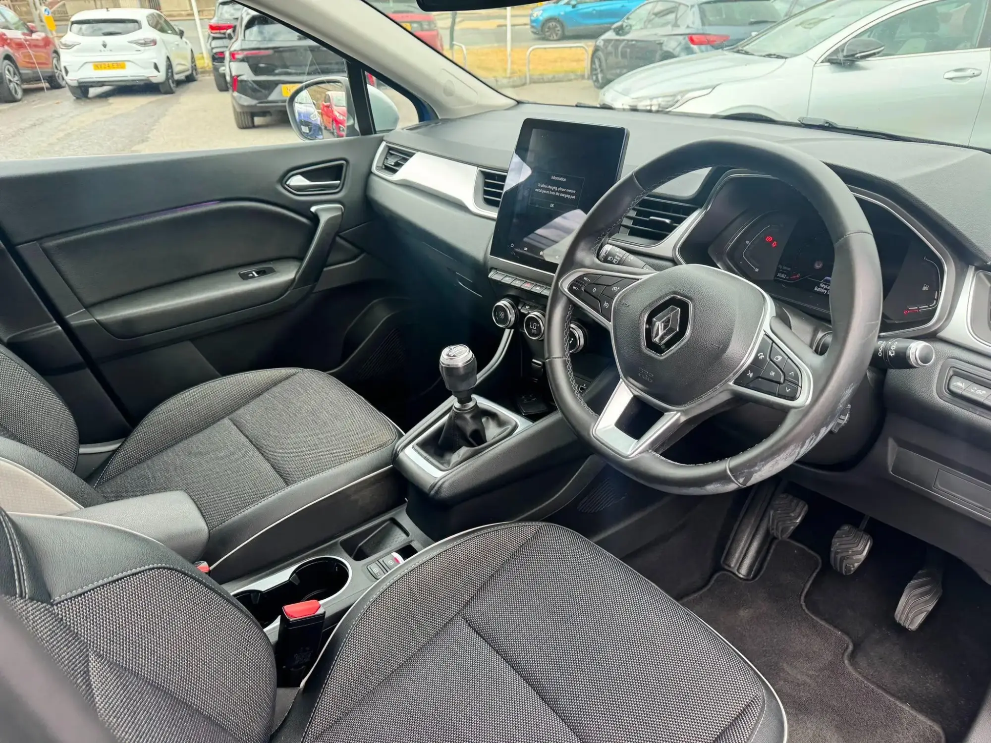 Renault Captur Image 9