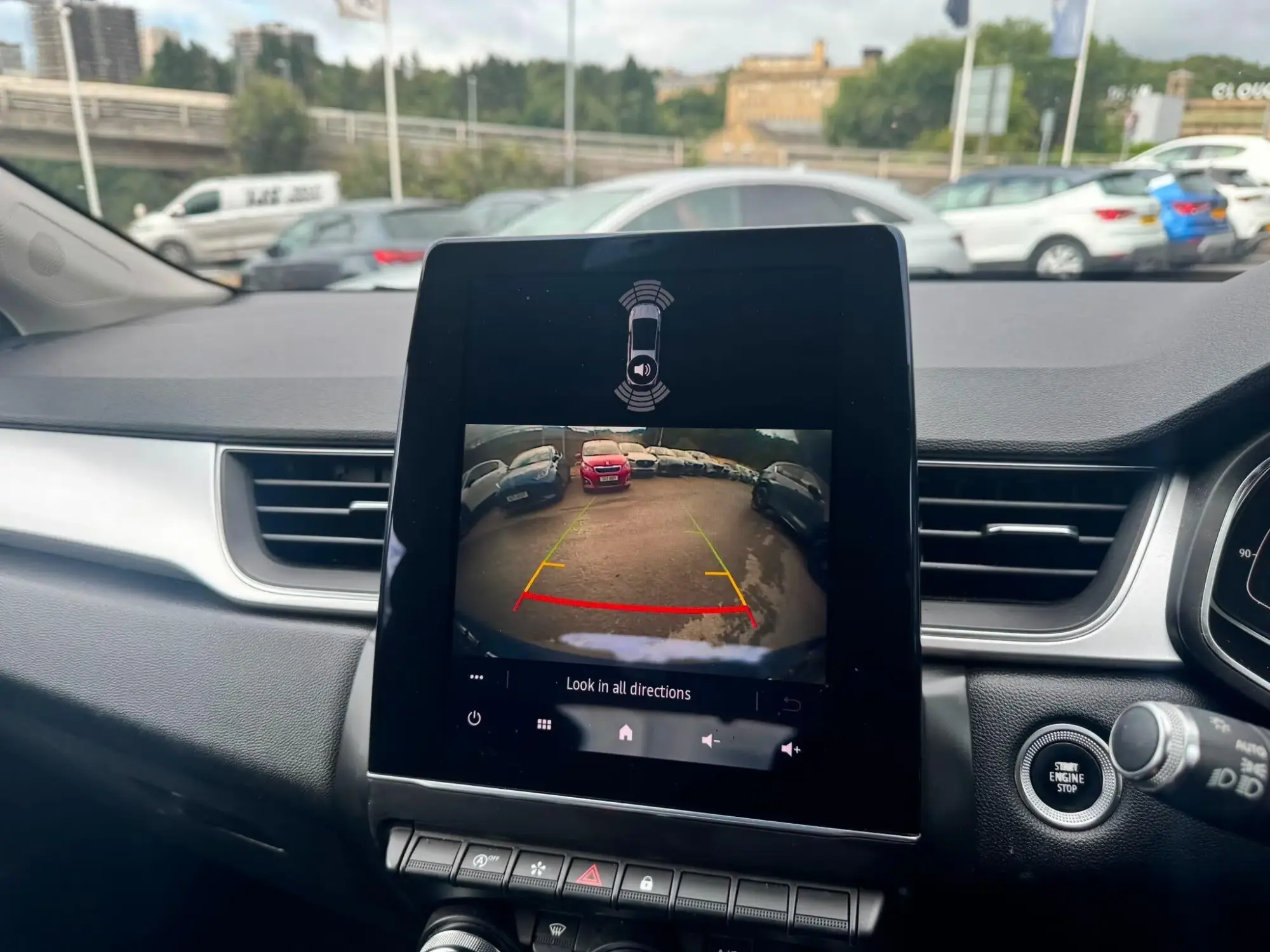 Renault Captur Image 16