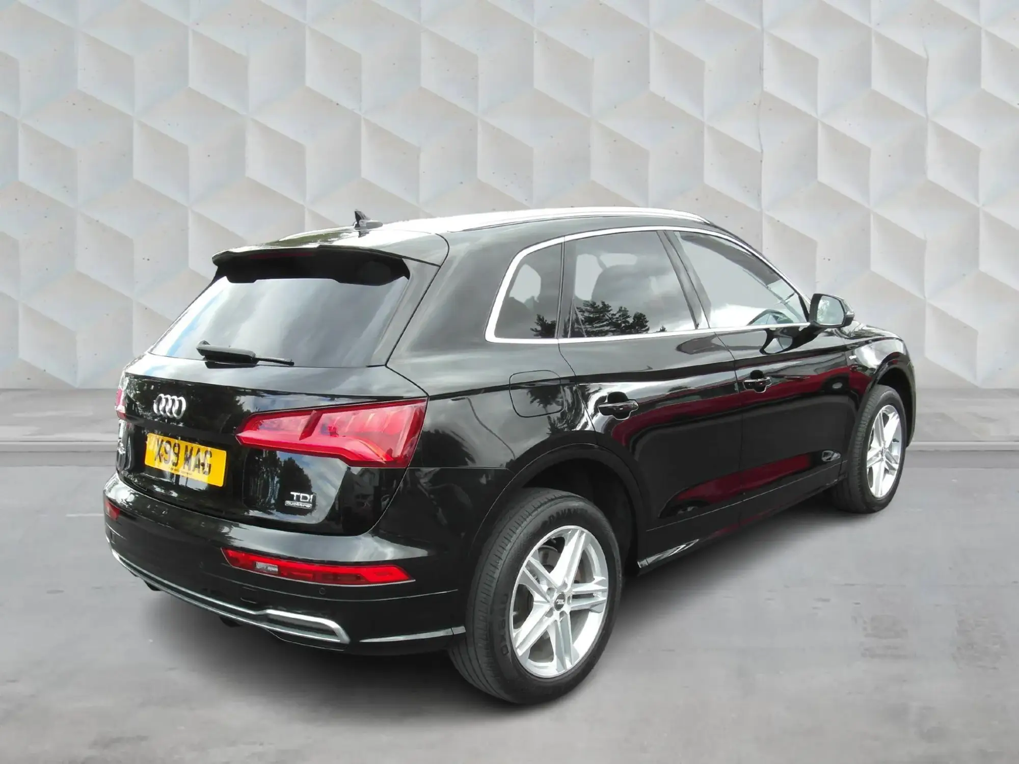 Audi Q5 Image 8