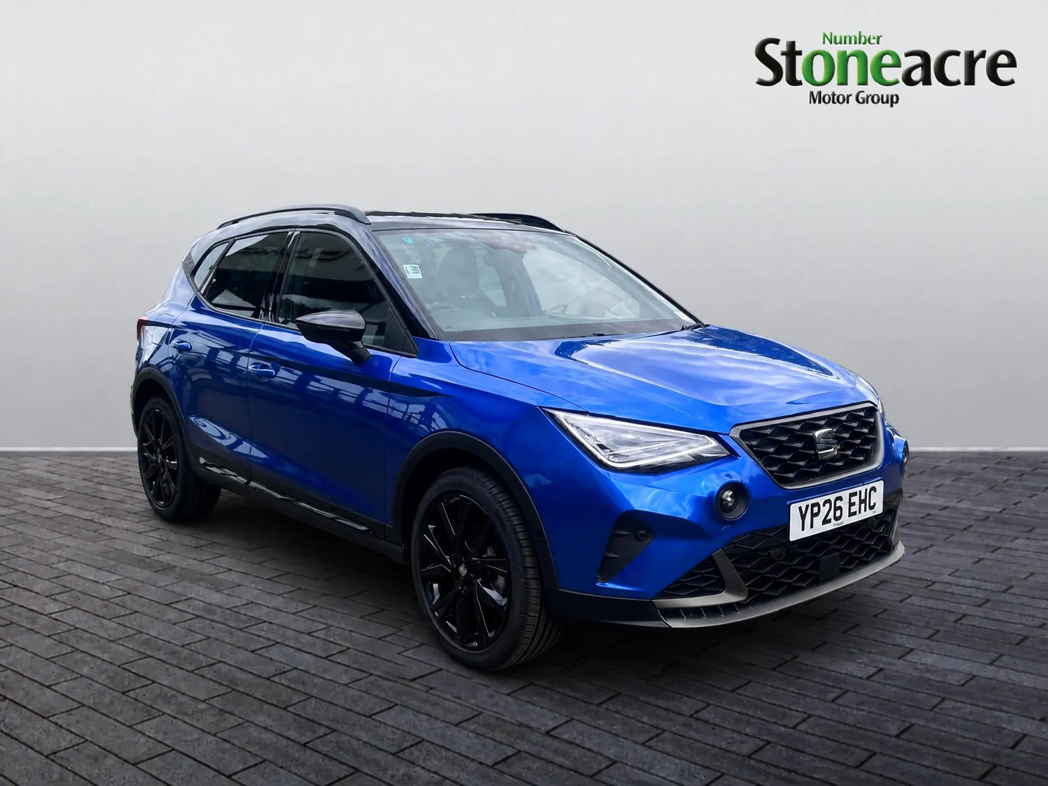 SEAT Arona listing photo