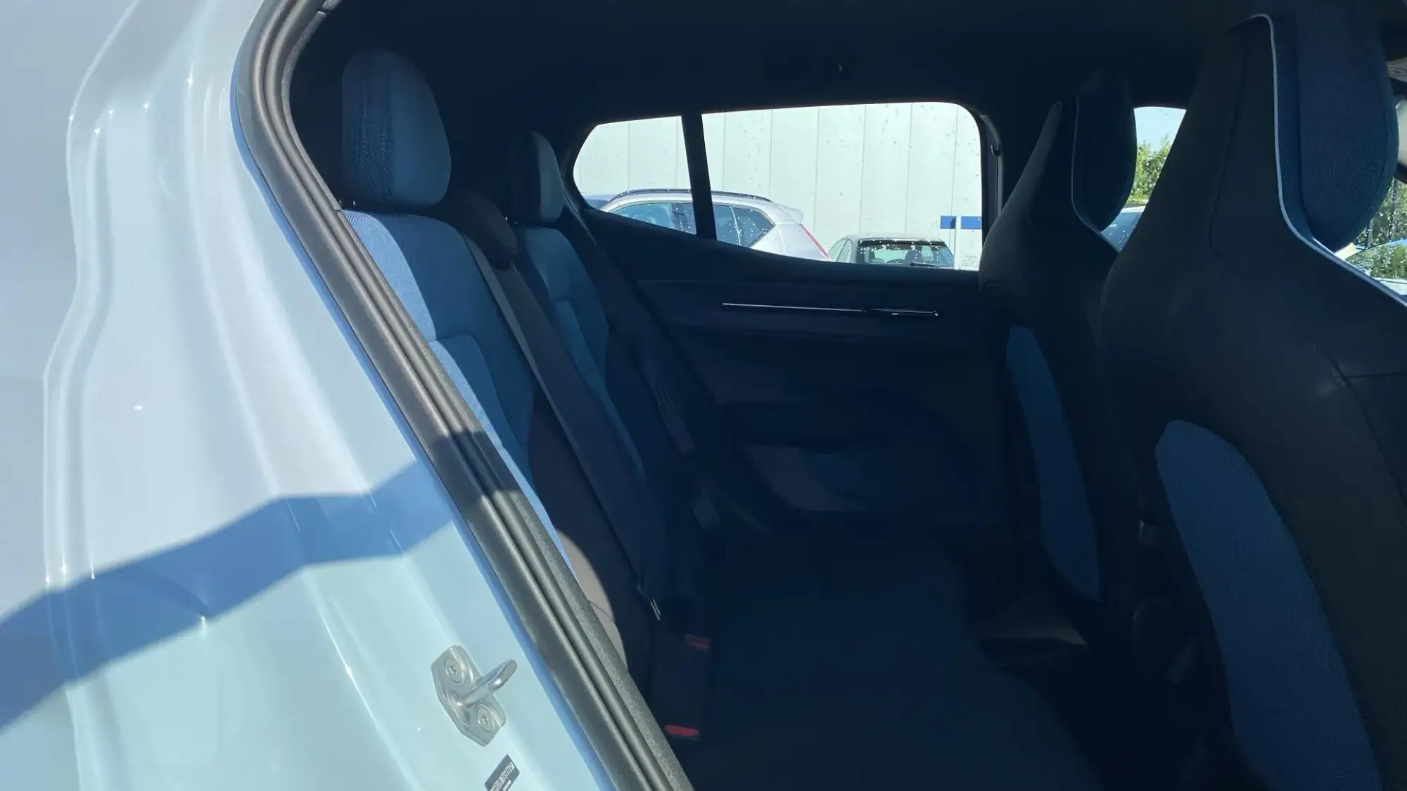 Volvo EX30 Image 13 Volvo EX30 Image 13