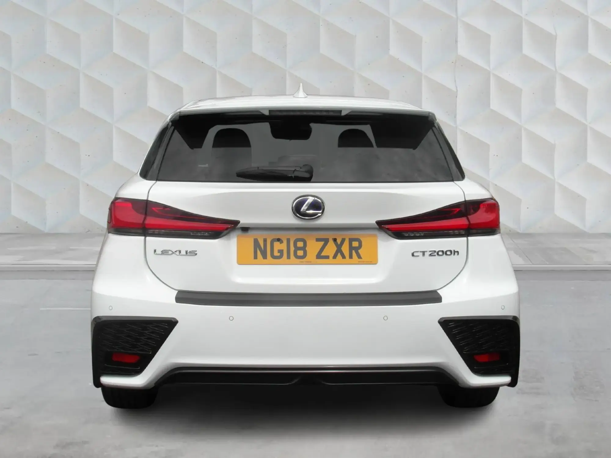 Lexus CT Image 7