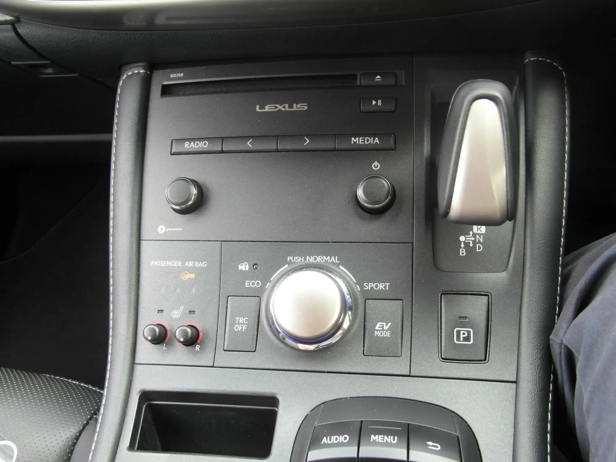 Lexus CT Image 10